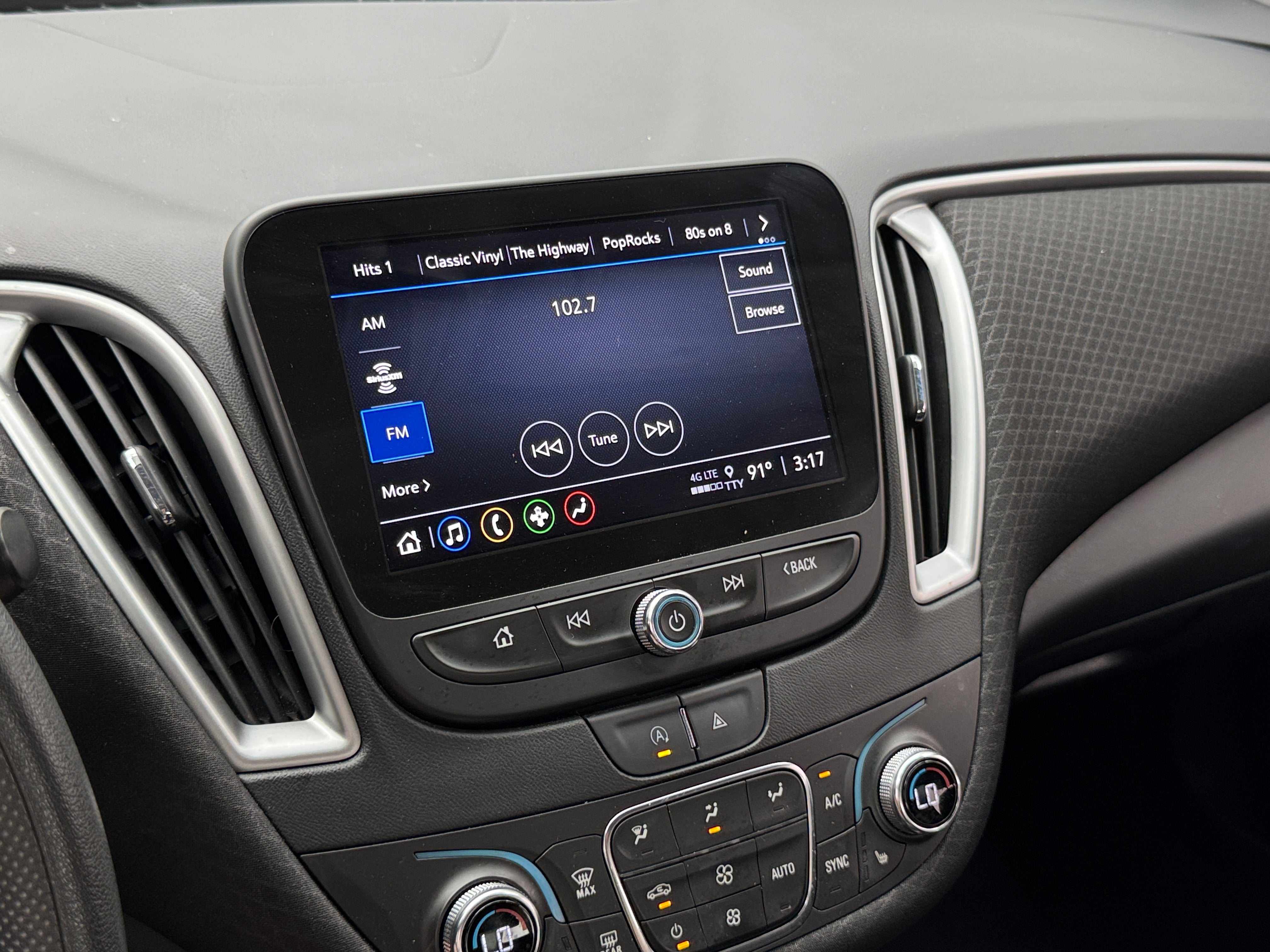 2023 Chevrolet Malibu LT 4