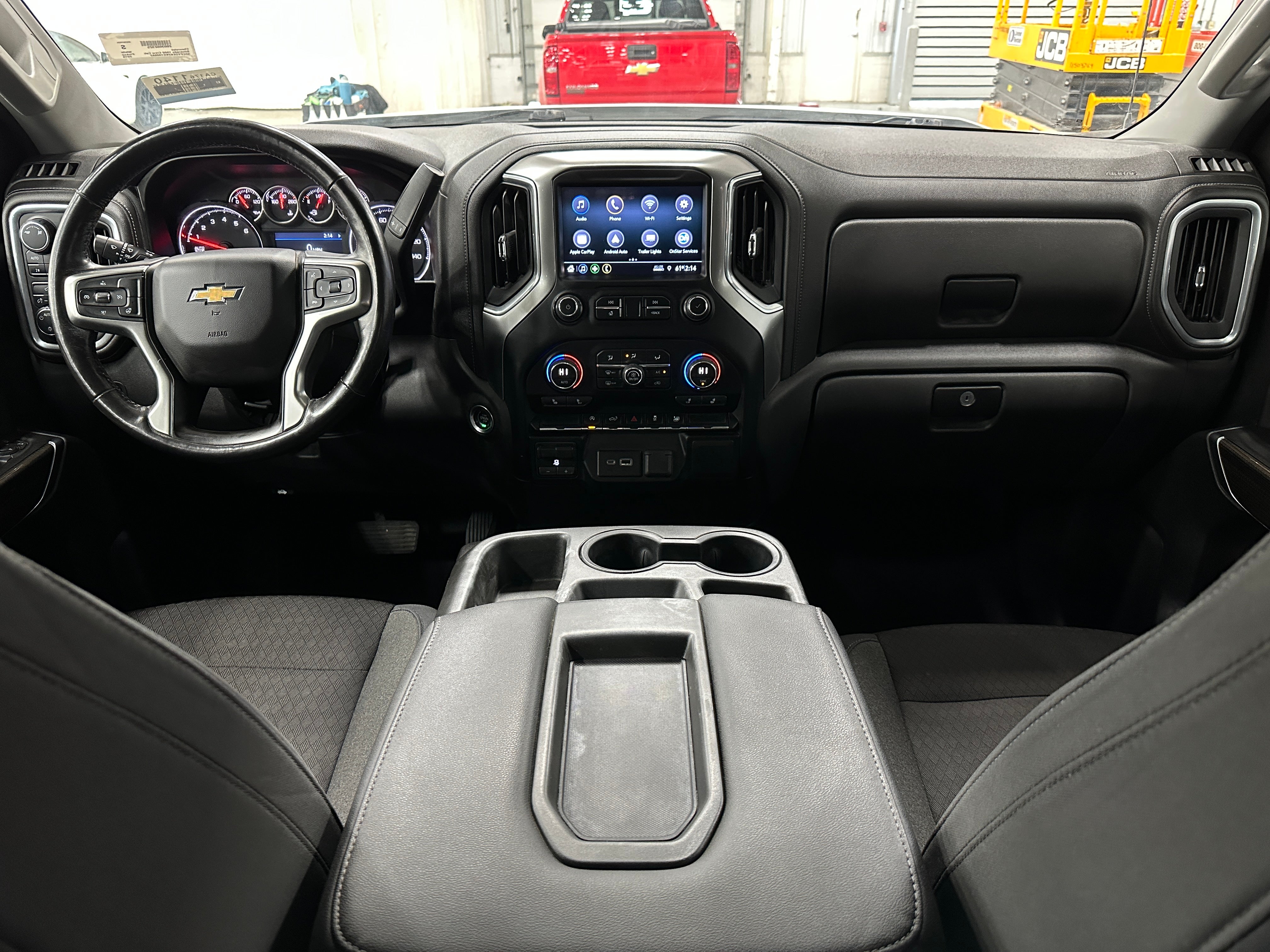 2019 Chevrolet Silverado 1500 LT 3