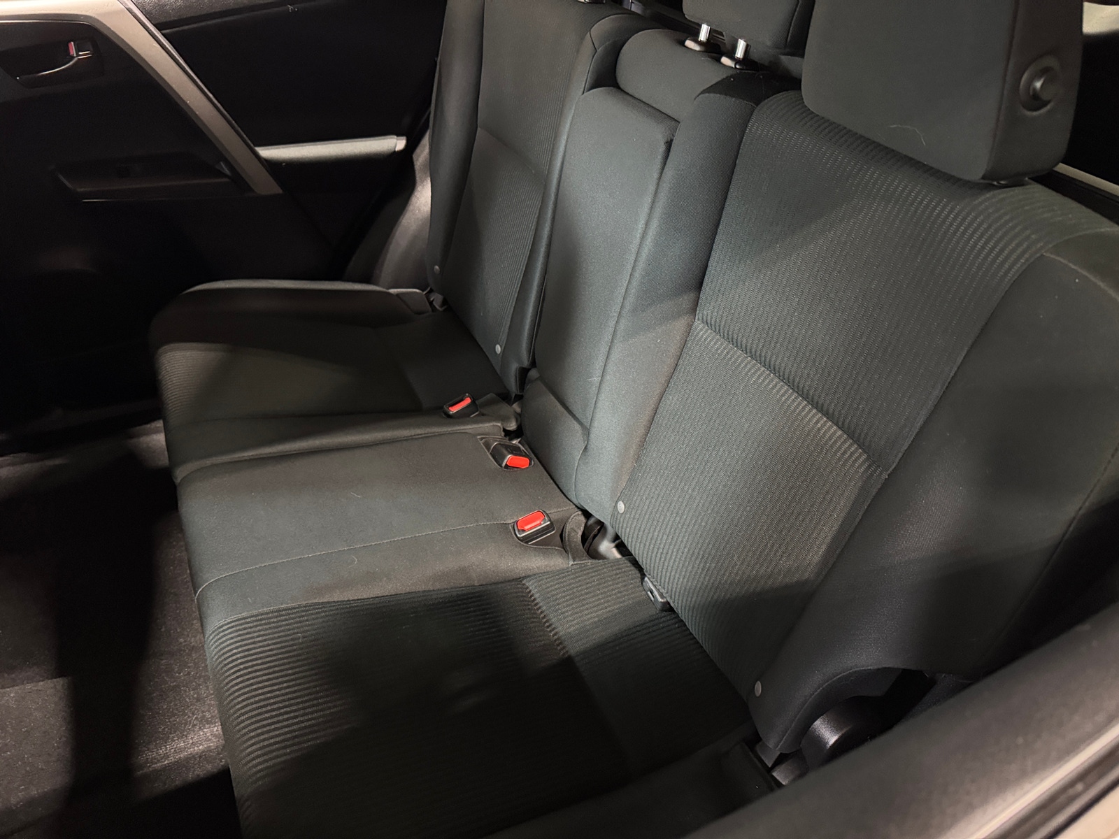 Thumbnail: 2018 Toyota RAV4 - 6