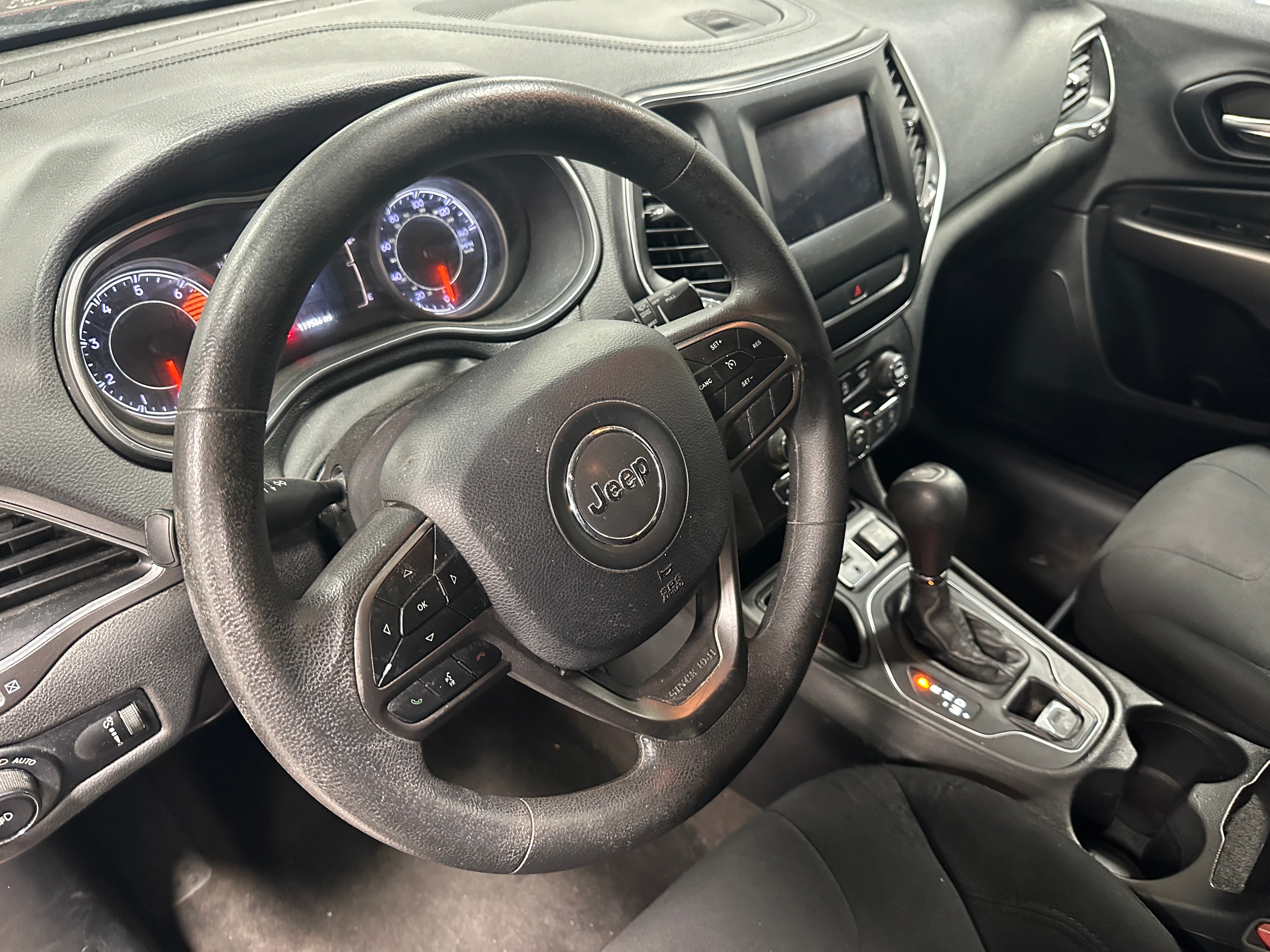 2019 Jeep Cherokee Latitude 5