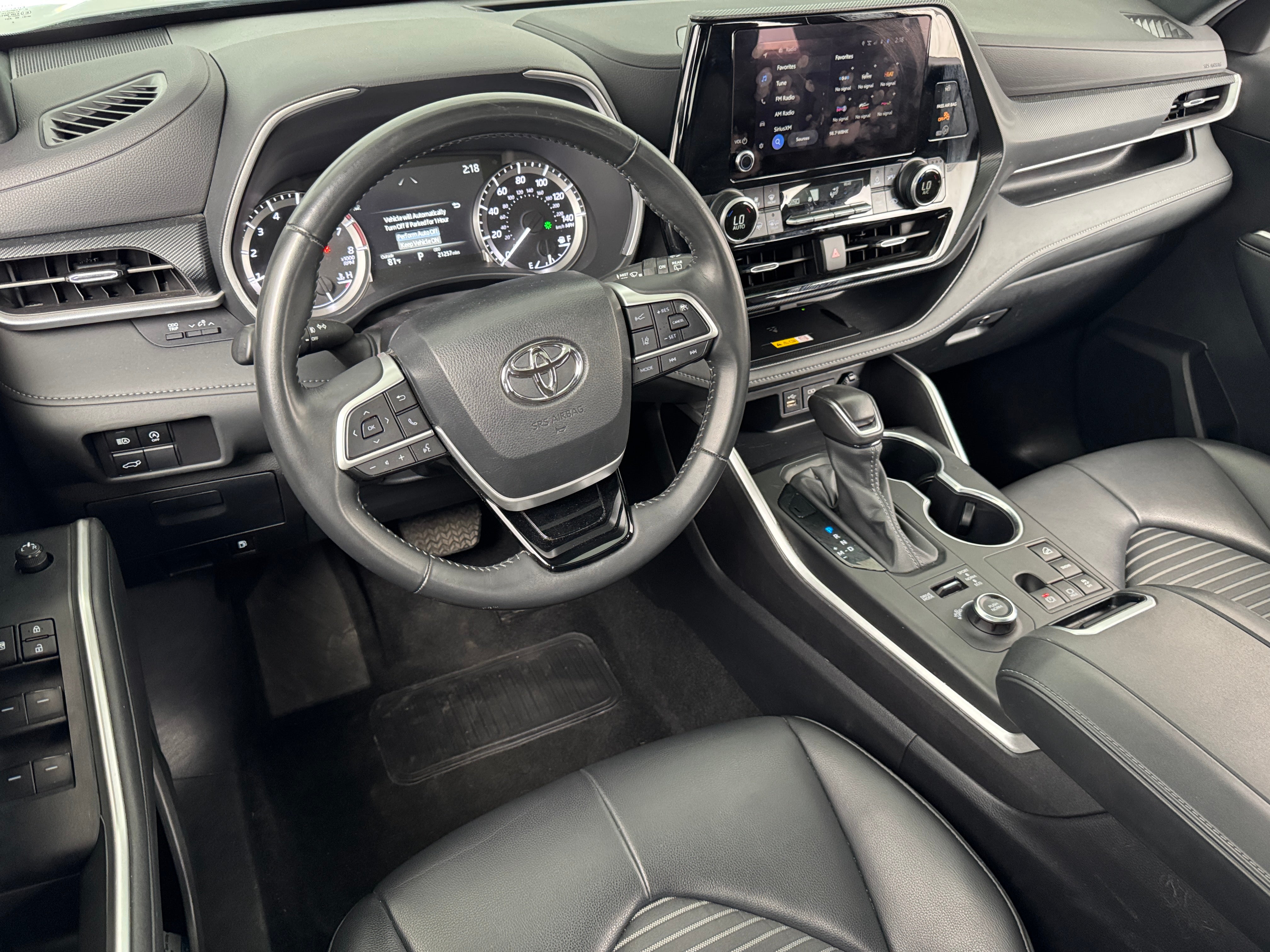 2024 Toyota Highlander XLE 3