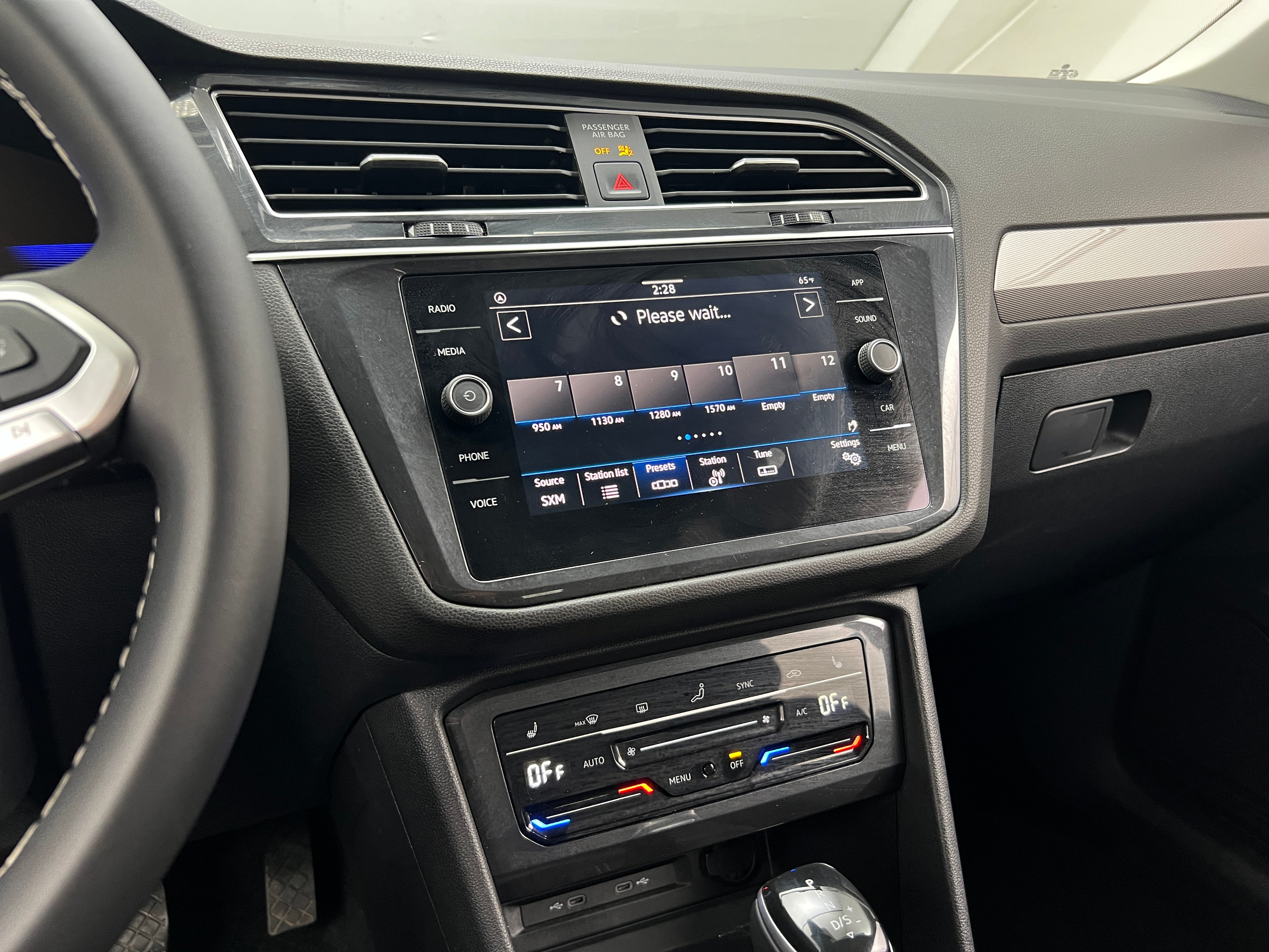 2024 Volkswagen Tiguan SE 3