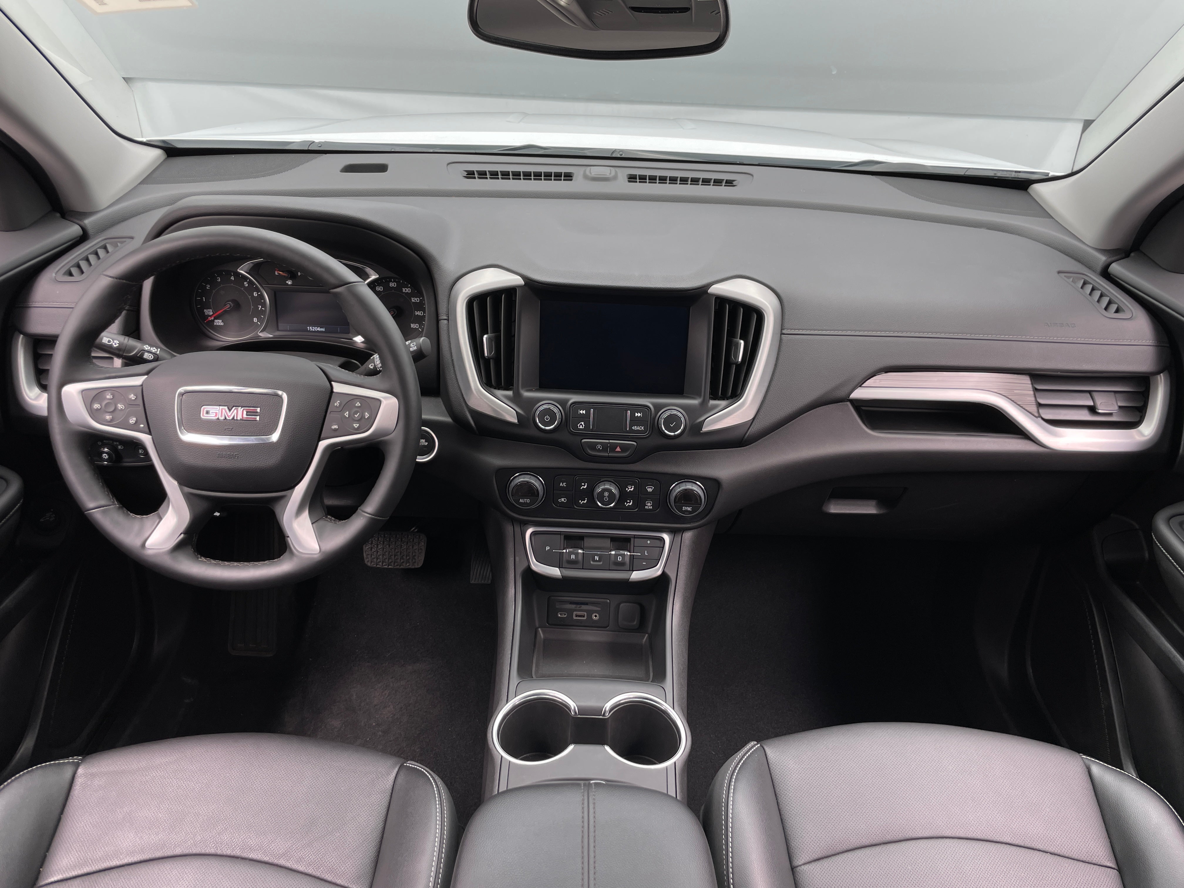 2024 GMC Terrain SLT 2