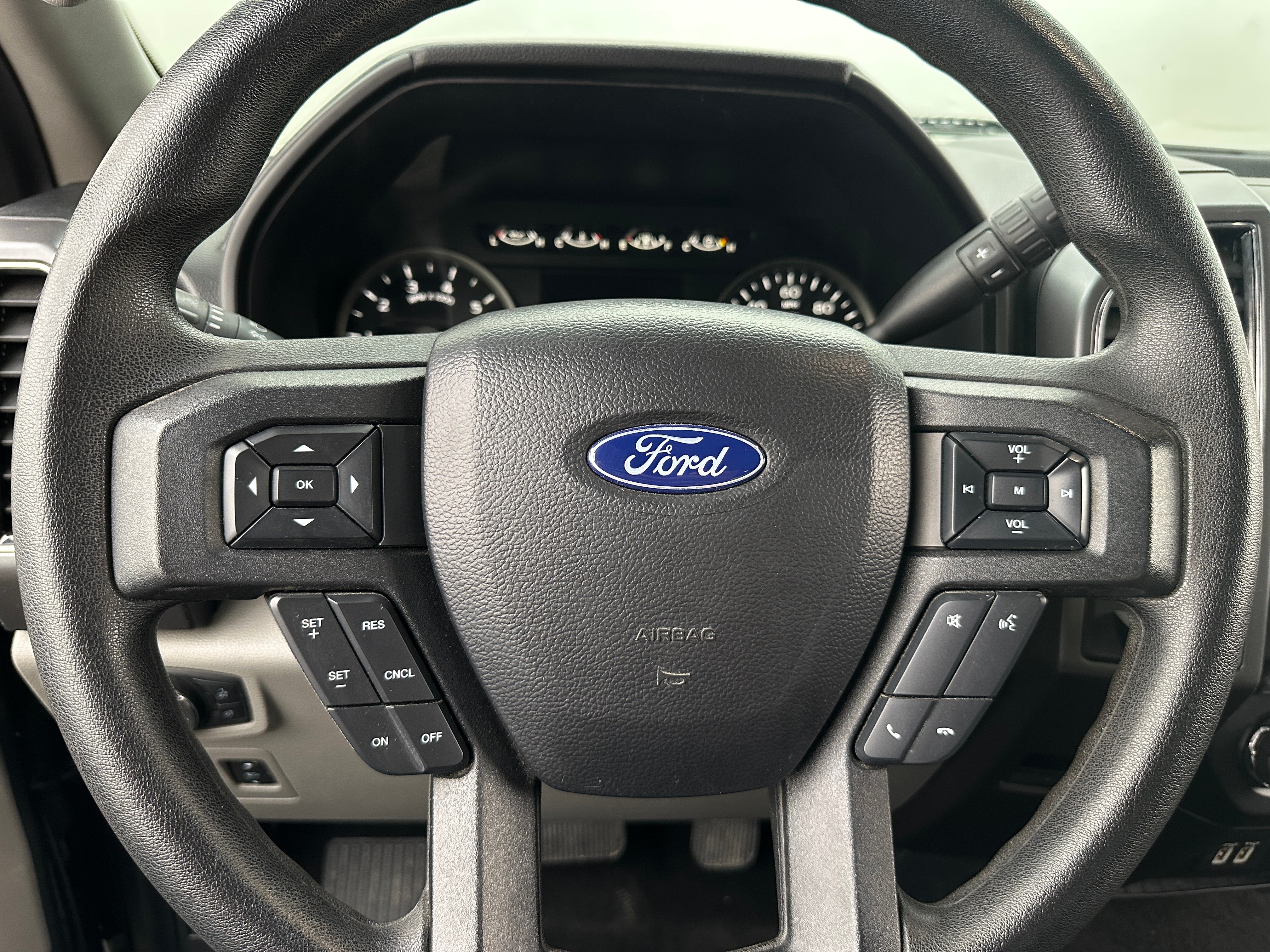 2020 Ford Econoline E-150 5