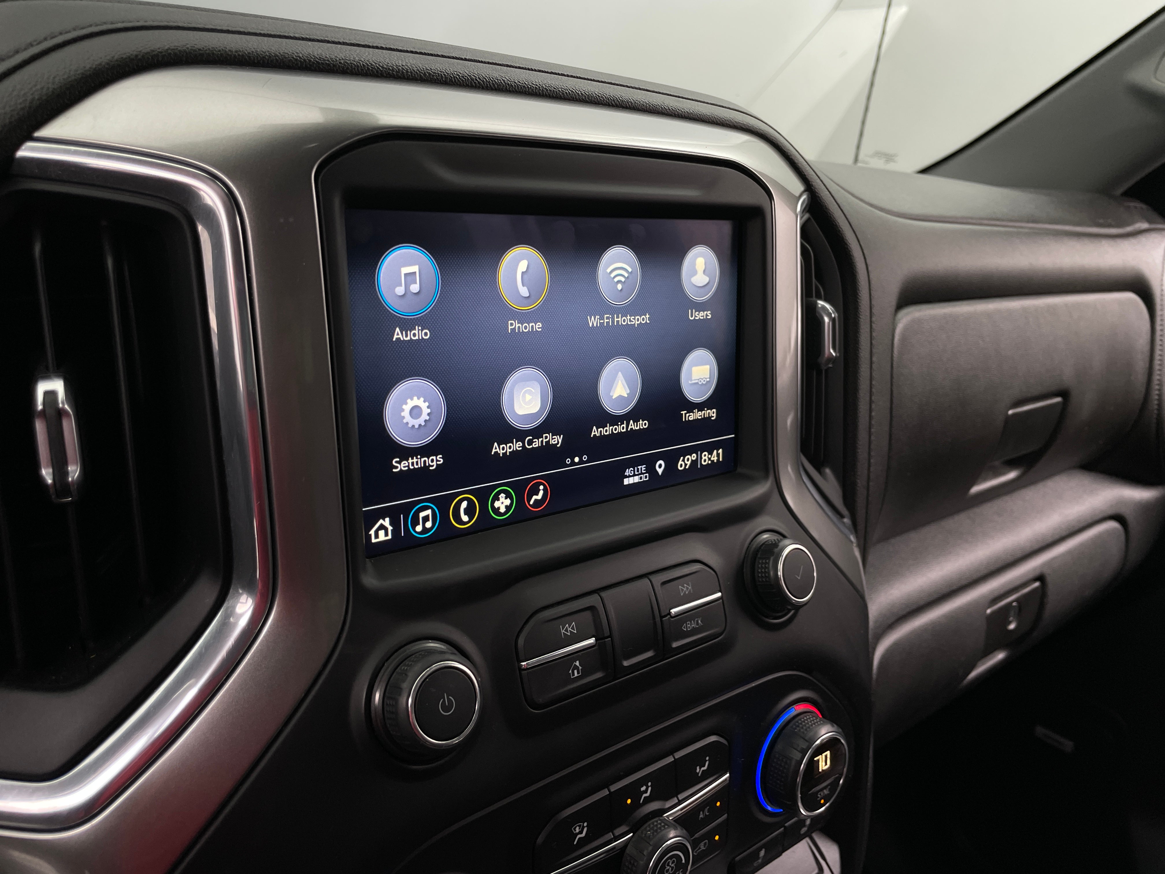 2019 Chevrolet Silverado 1500  3