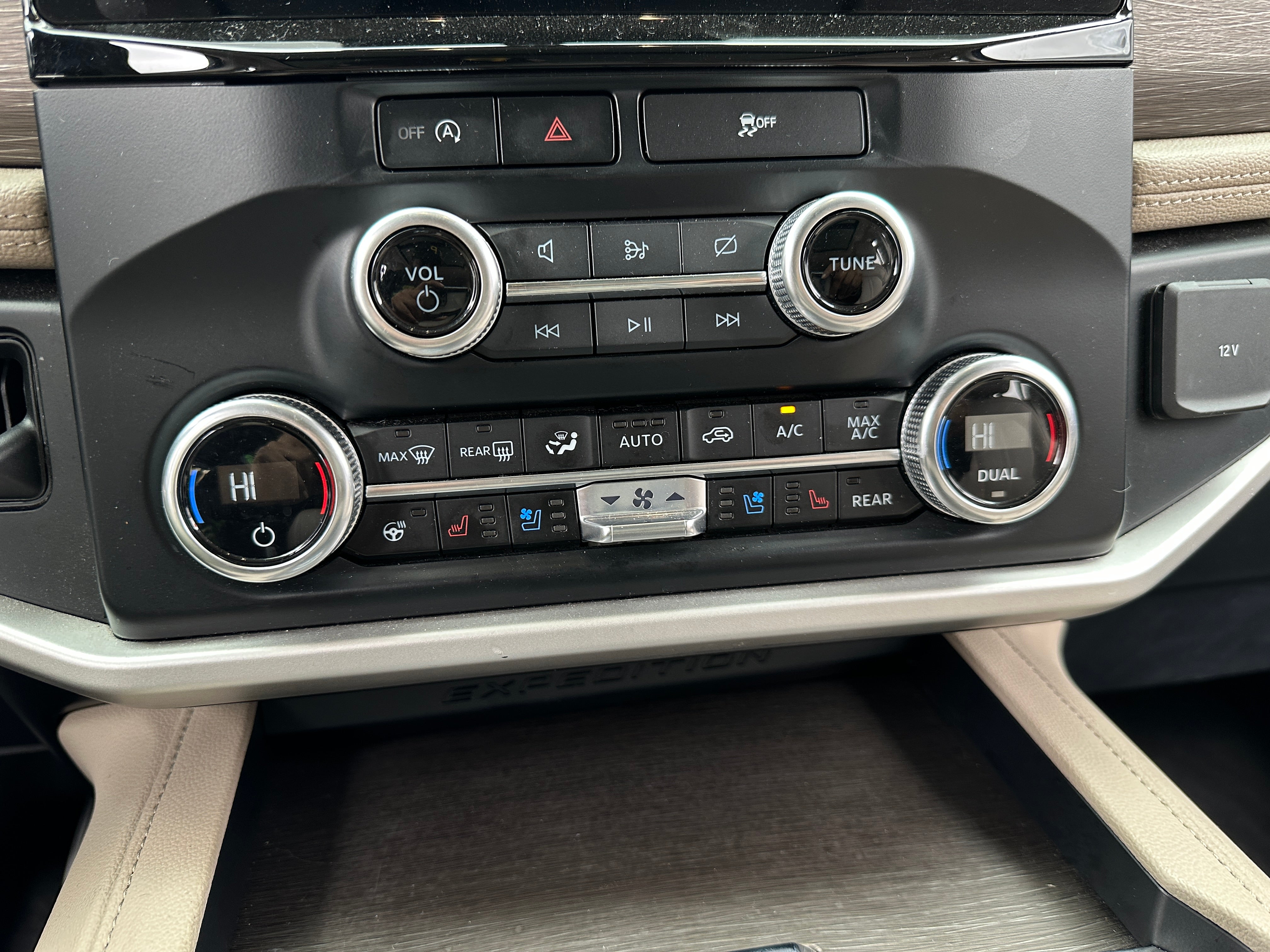 2024 Ford Expedition MAX Limited 3