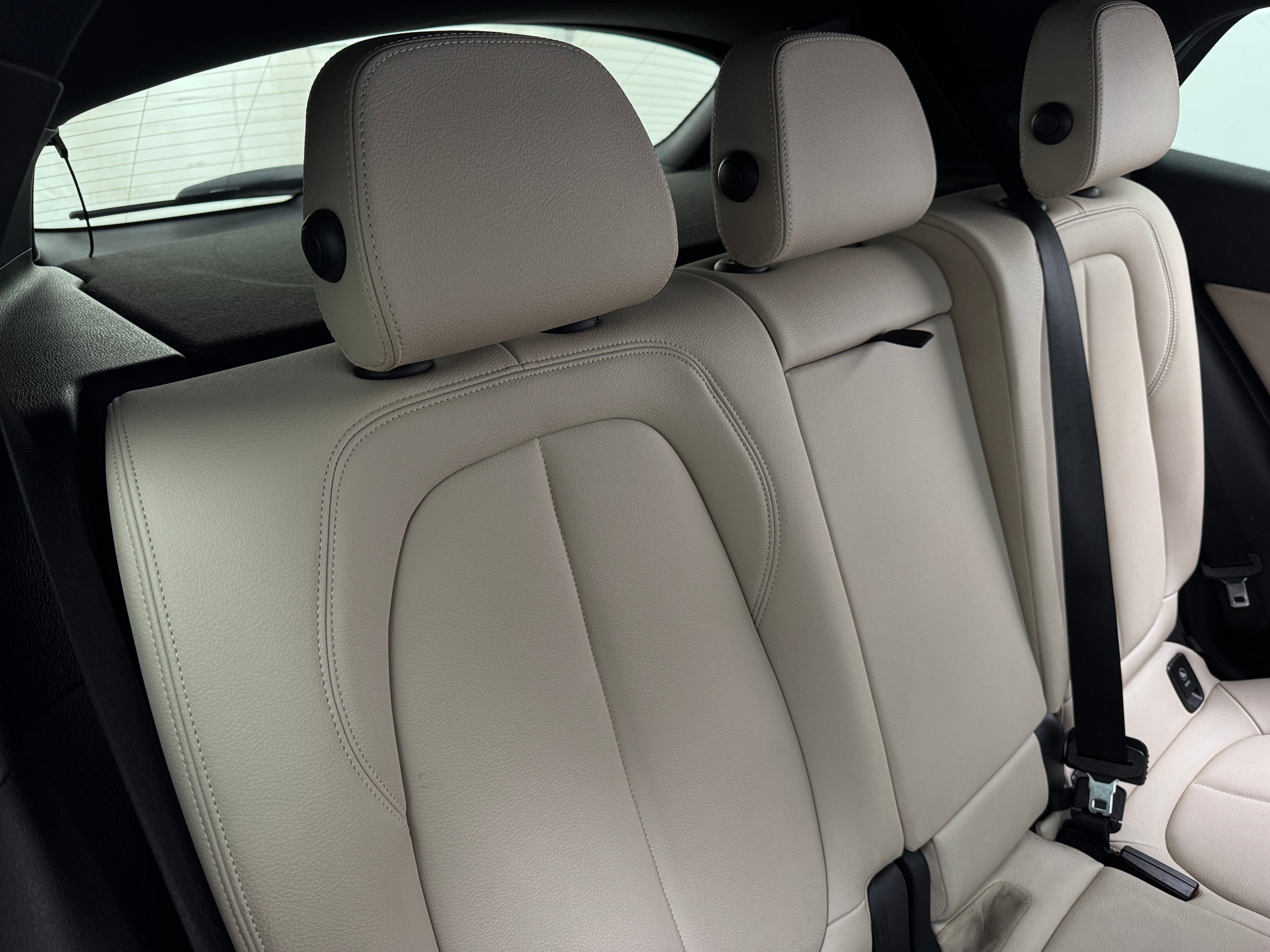2019 BMW X2 xDrive28i 5