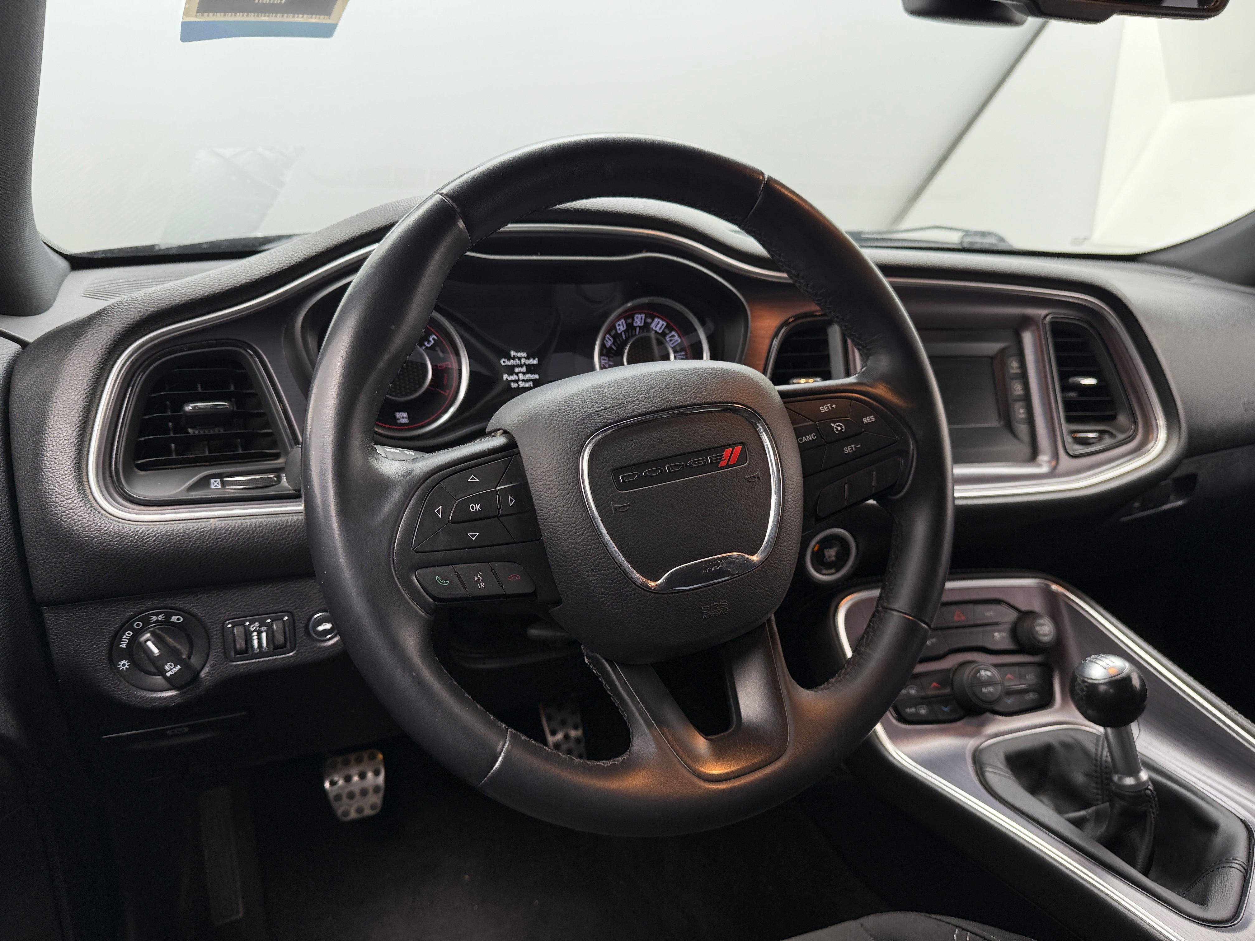 2016 Dodge Challenger R/T 4