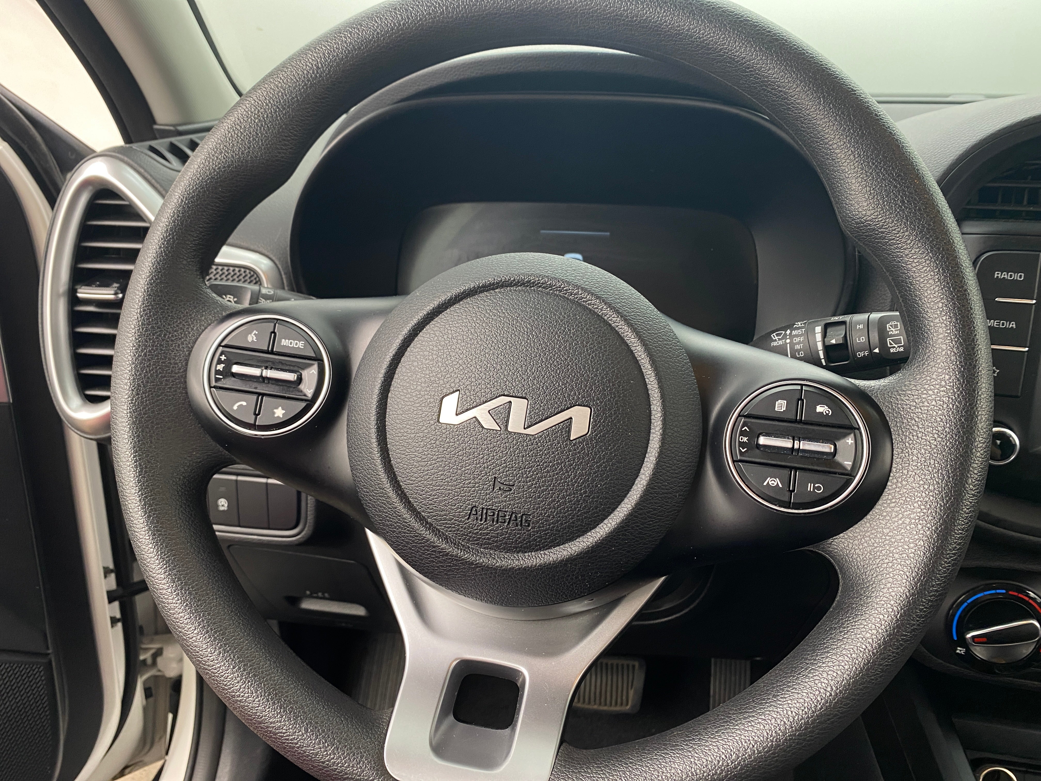 2024 Kia Soul LX 5