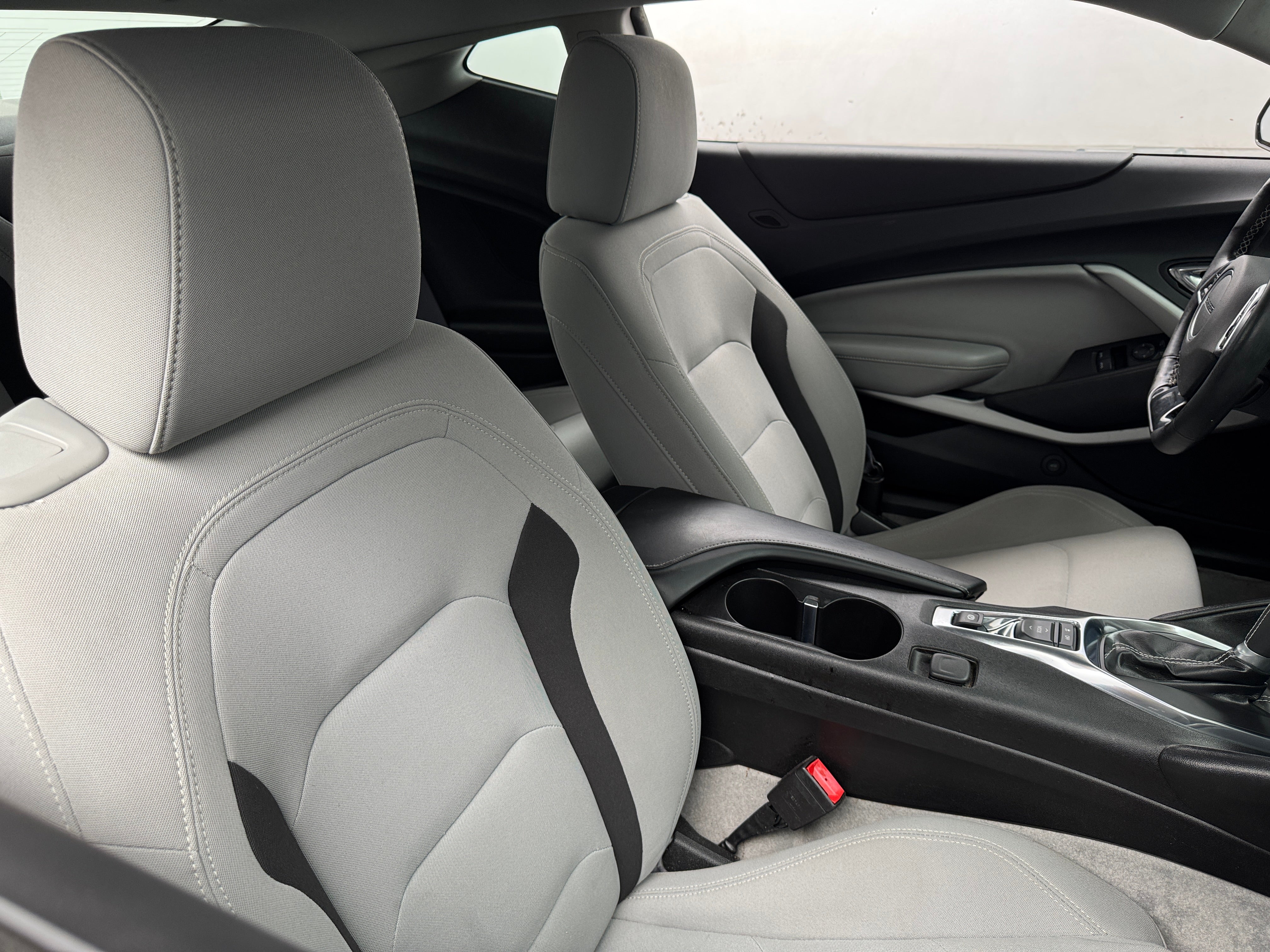 2016 Chevrolet Camaro LT 2
