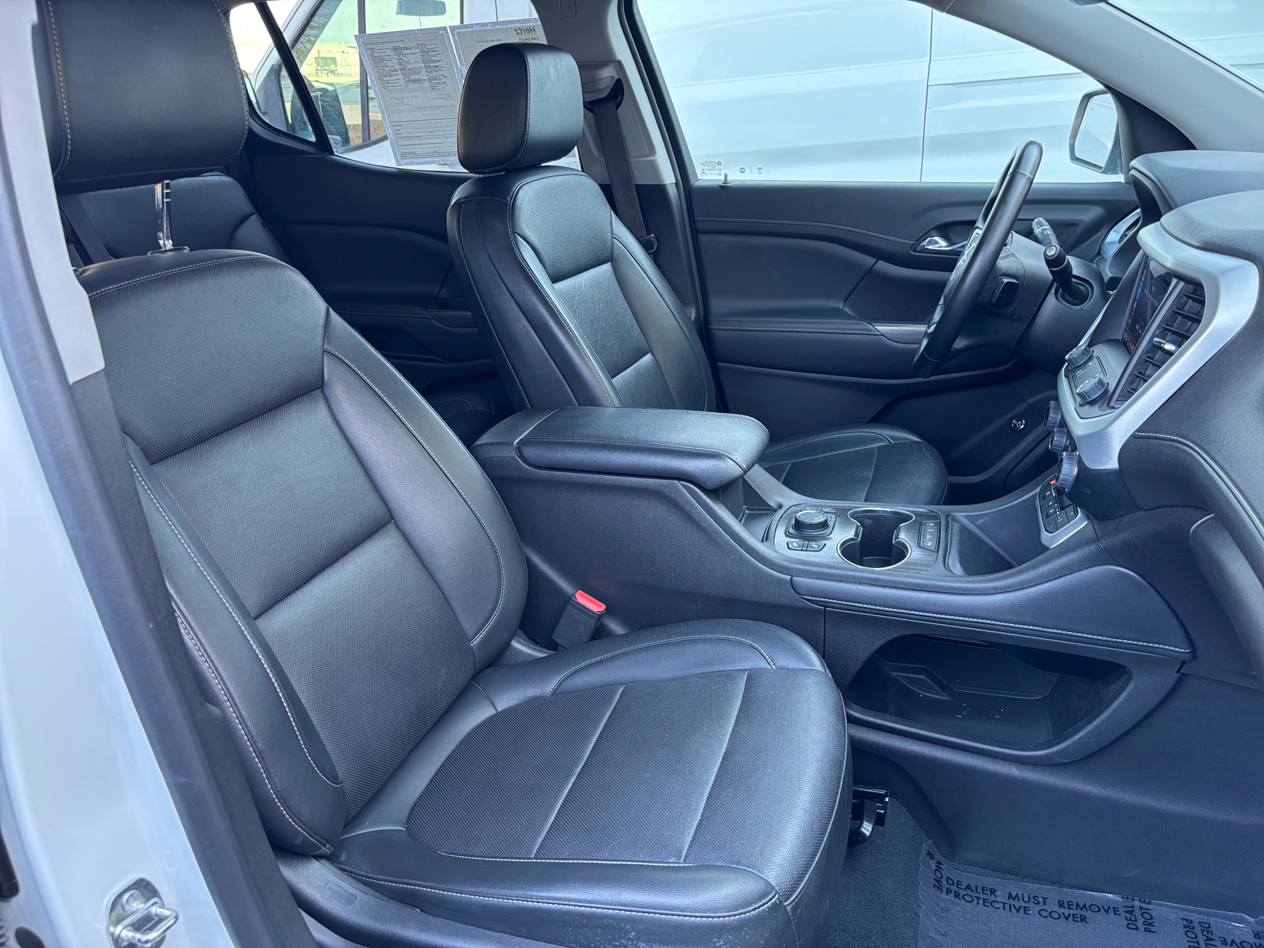 2023 GMC Acadia SLT 2