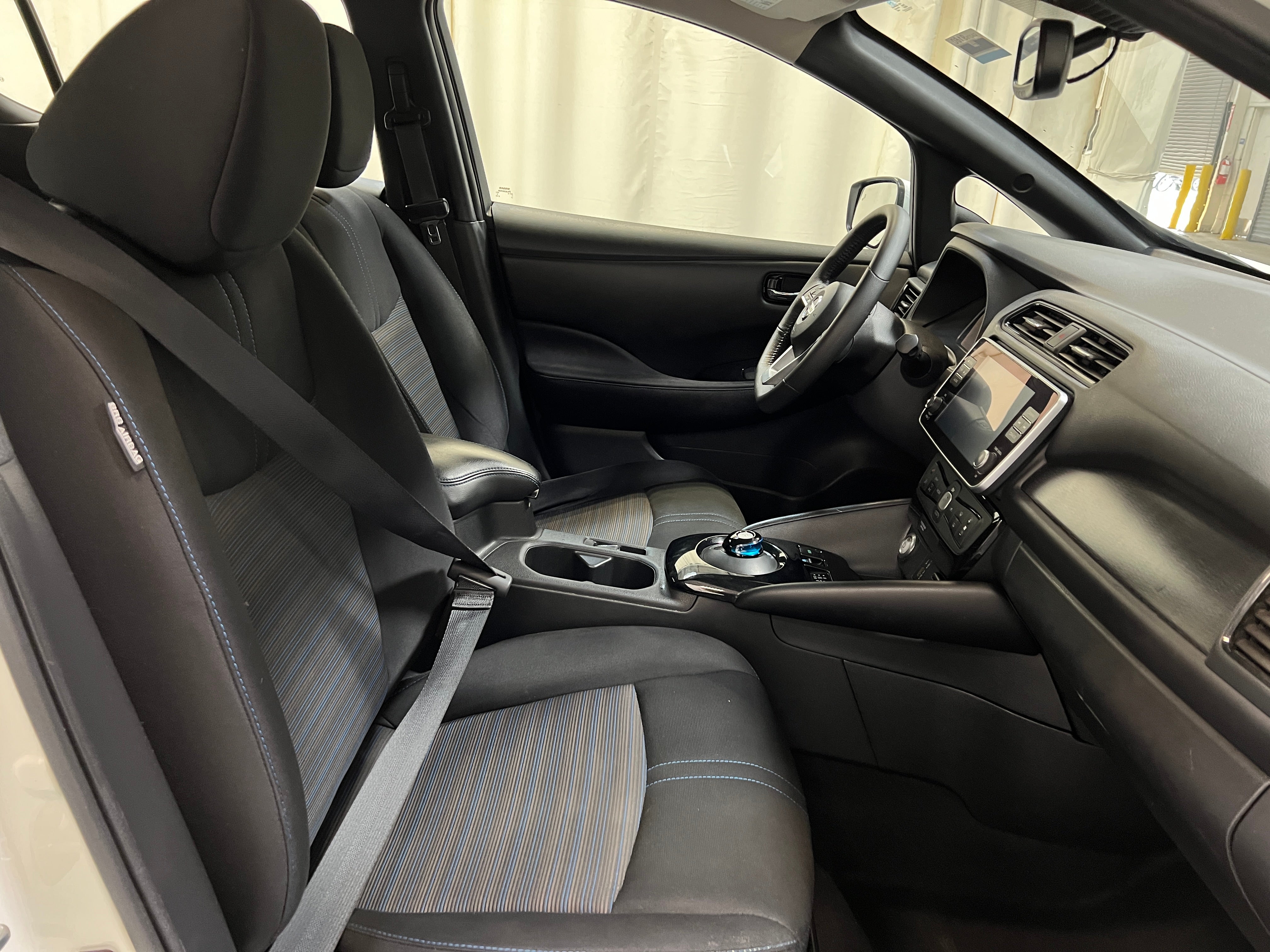 2020 Nissan Leaf SV 2
