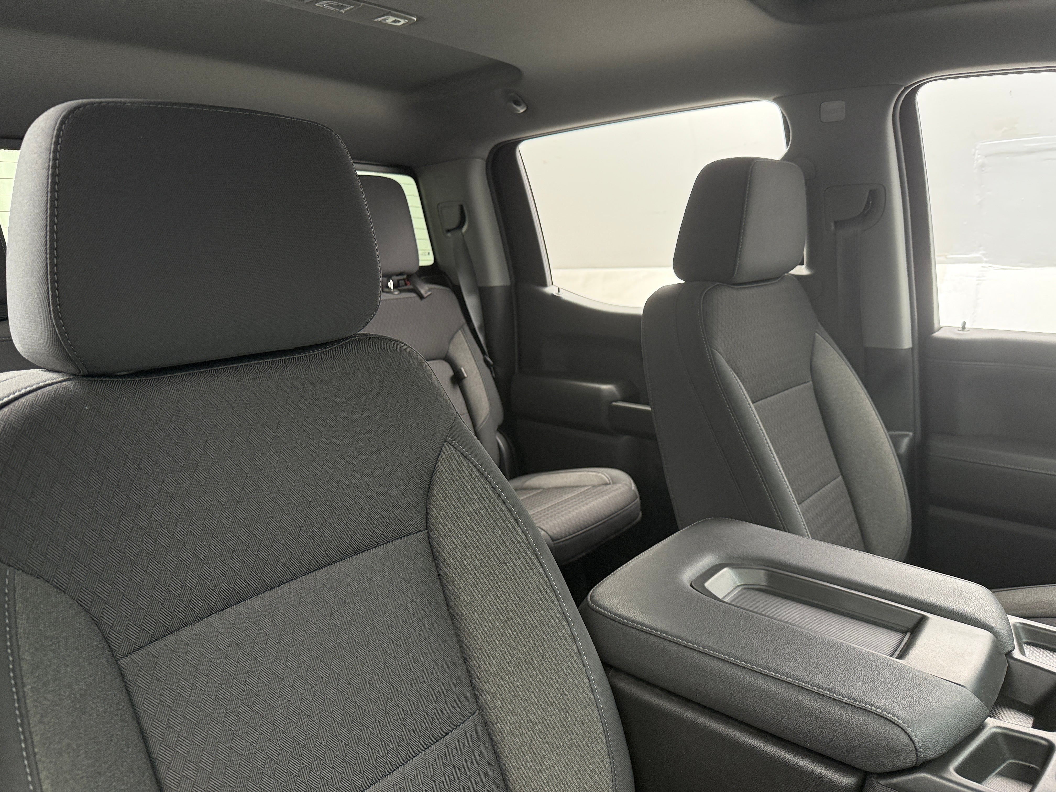 2021 Chevrolet Silverado 1500 LT 2