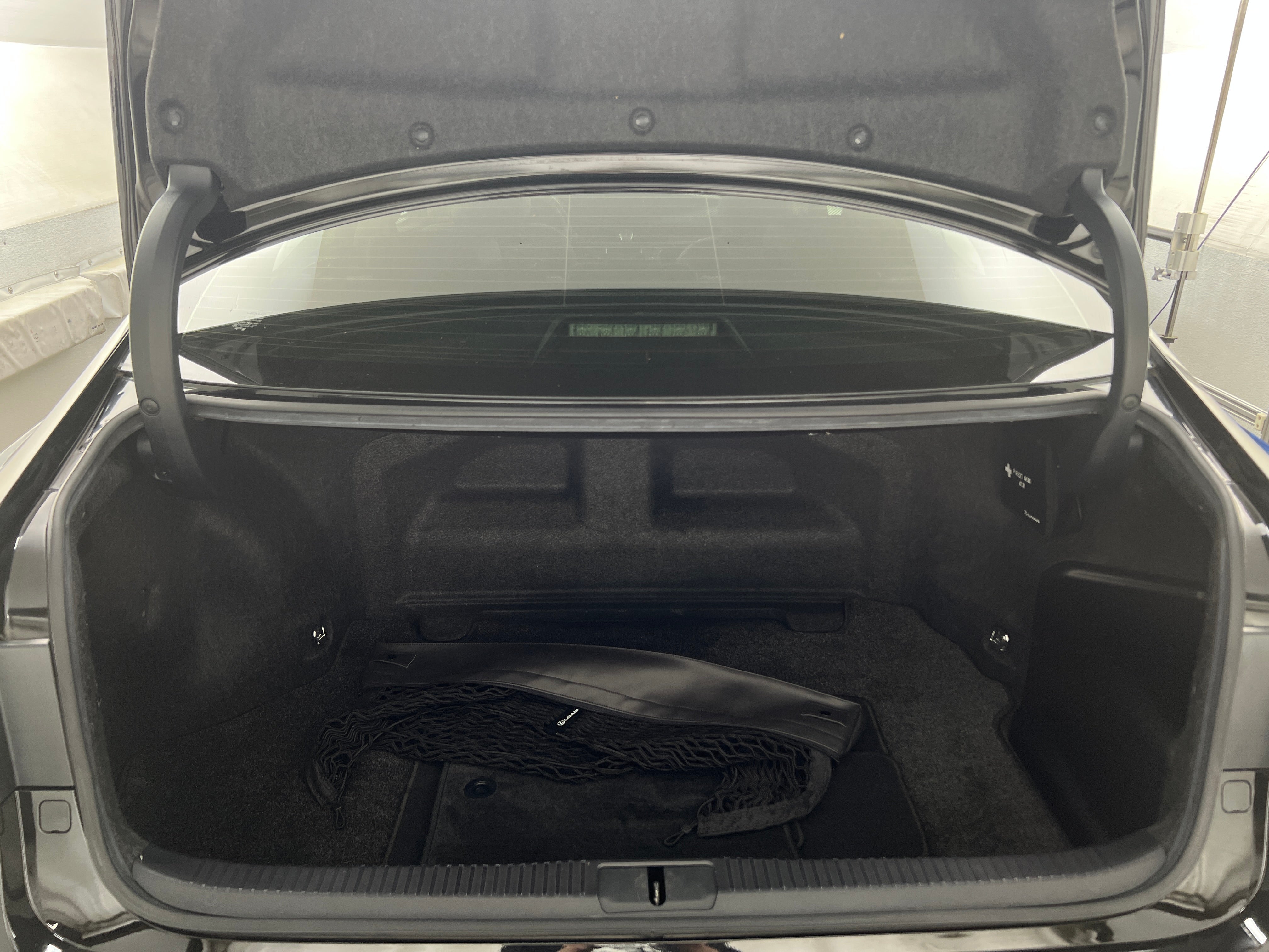 2014 Lexus ES Hybrid 300h 7