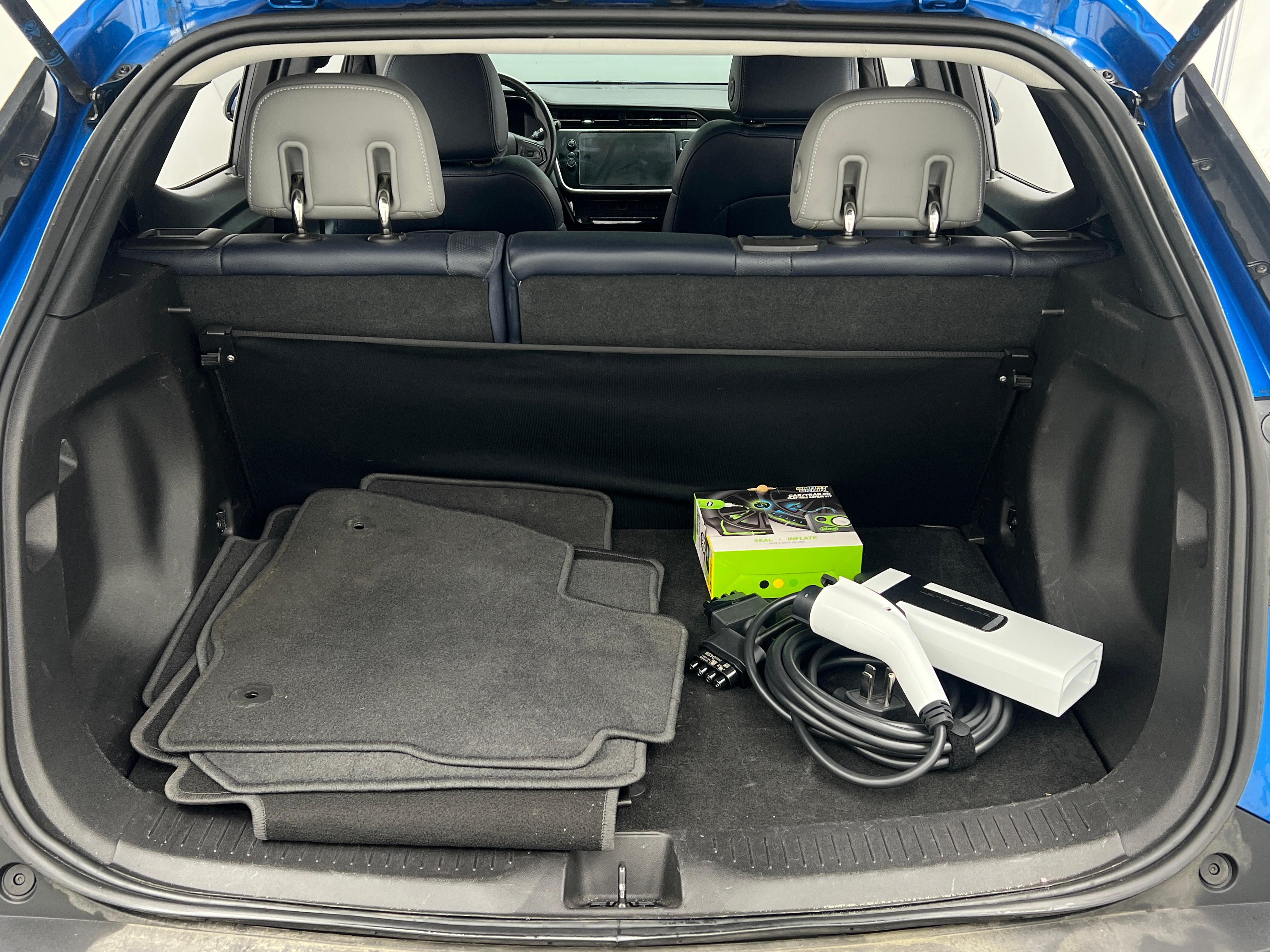 2023 Chevrolet Bolt EUV Premier 6