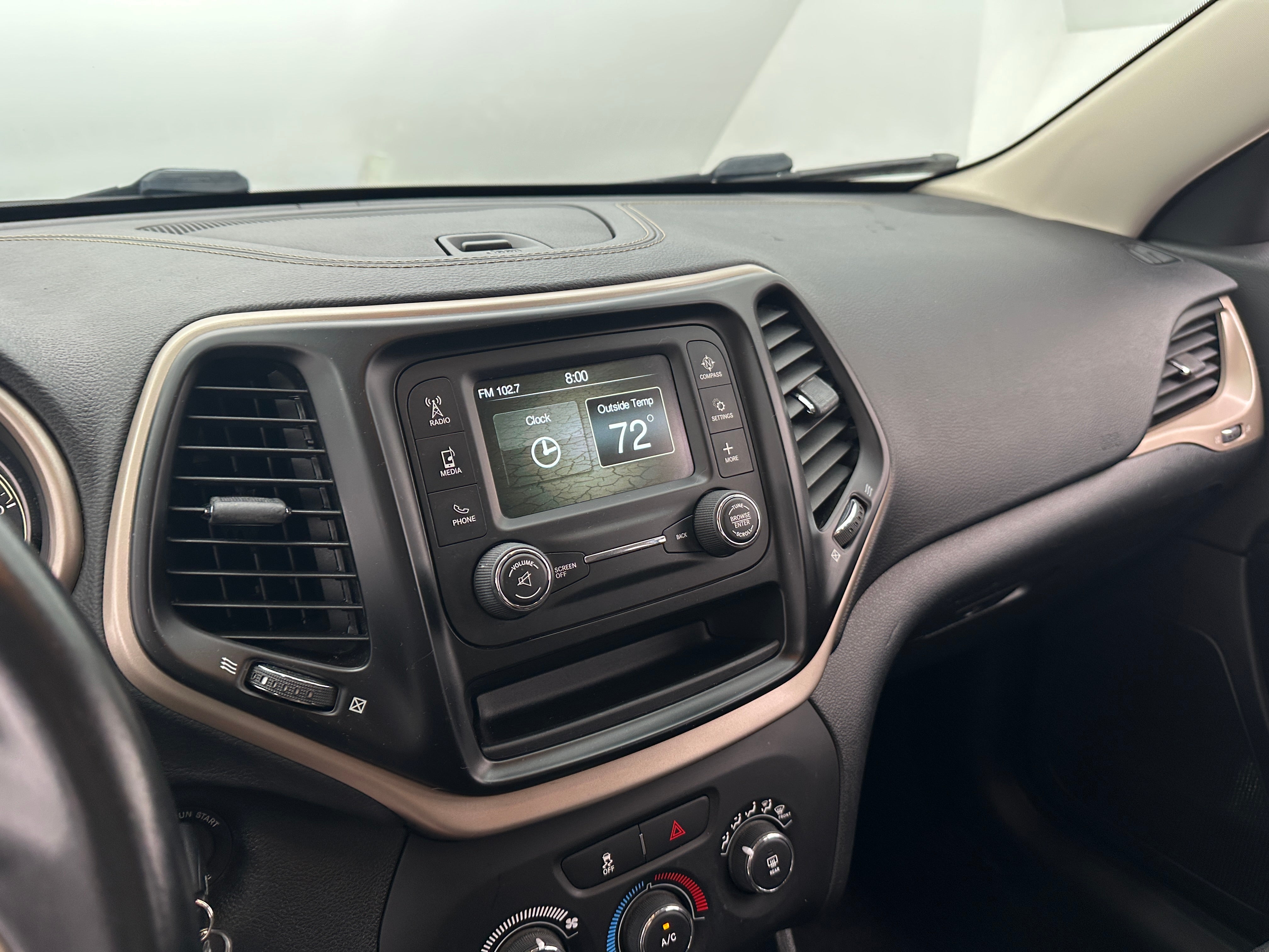 2016 Jeep Cherokee Sport Altitude 4
