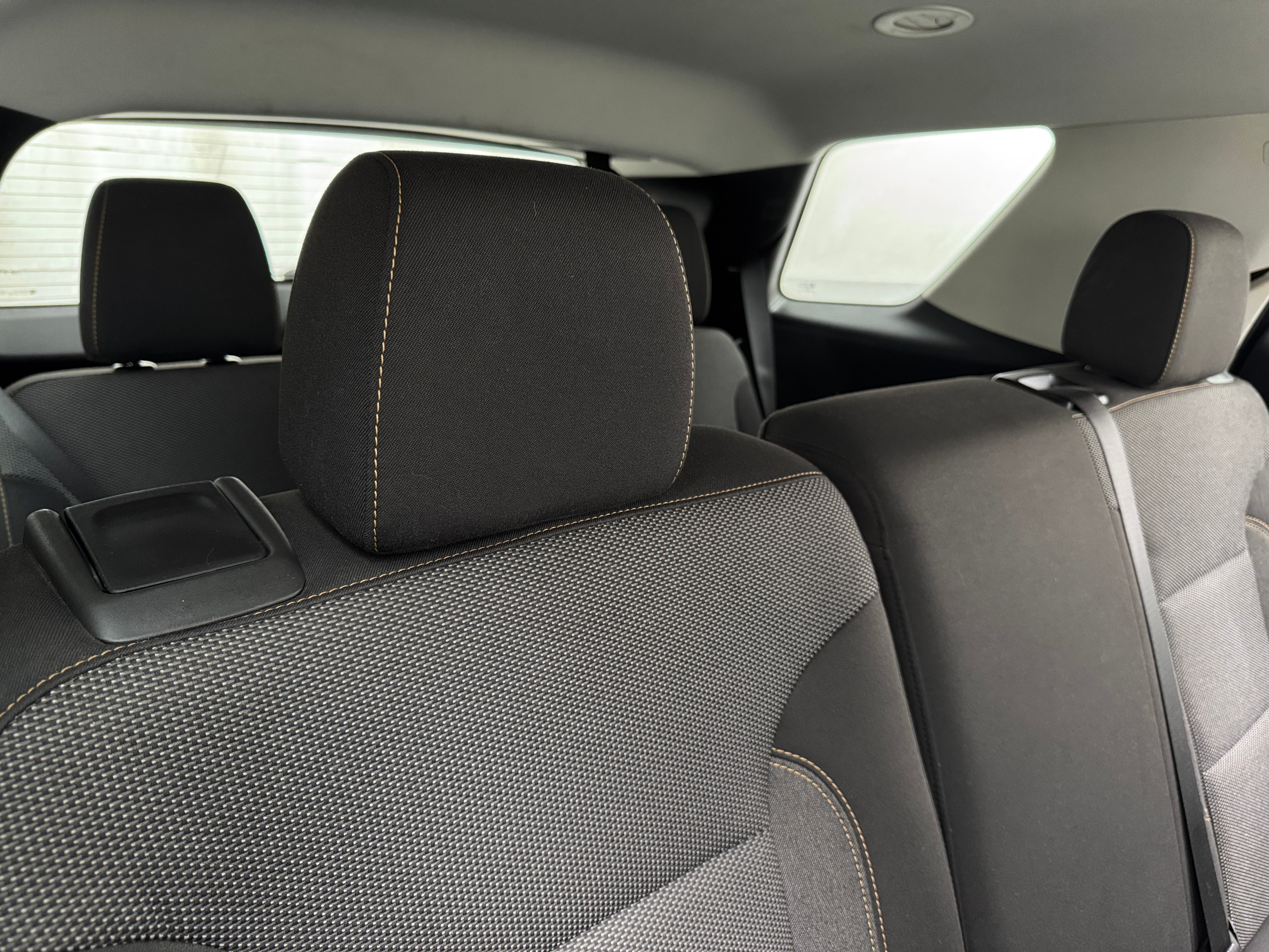 2020 Chevrolet Traverse LS 6