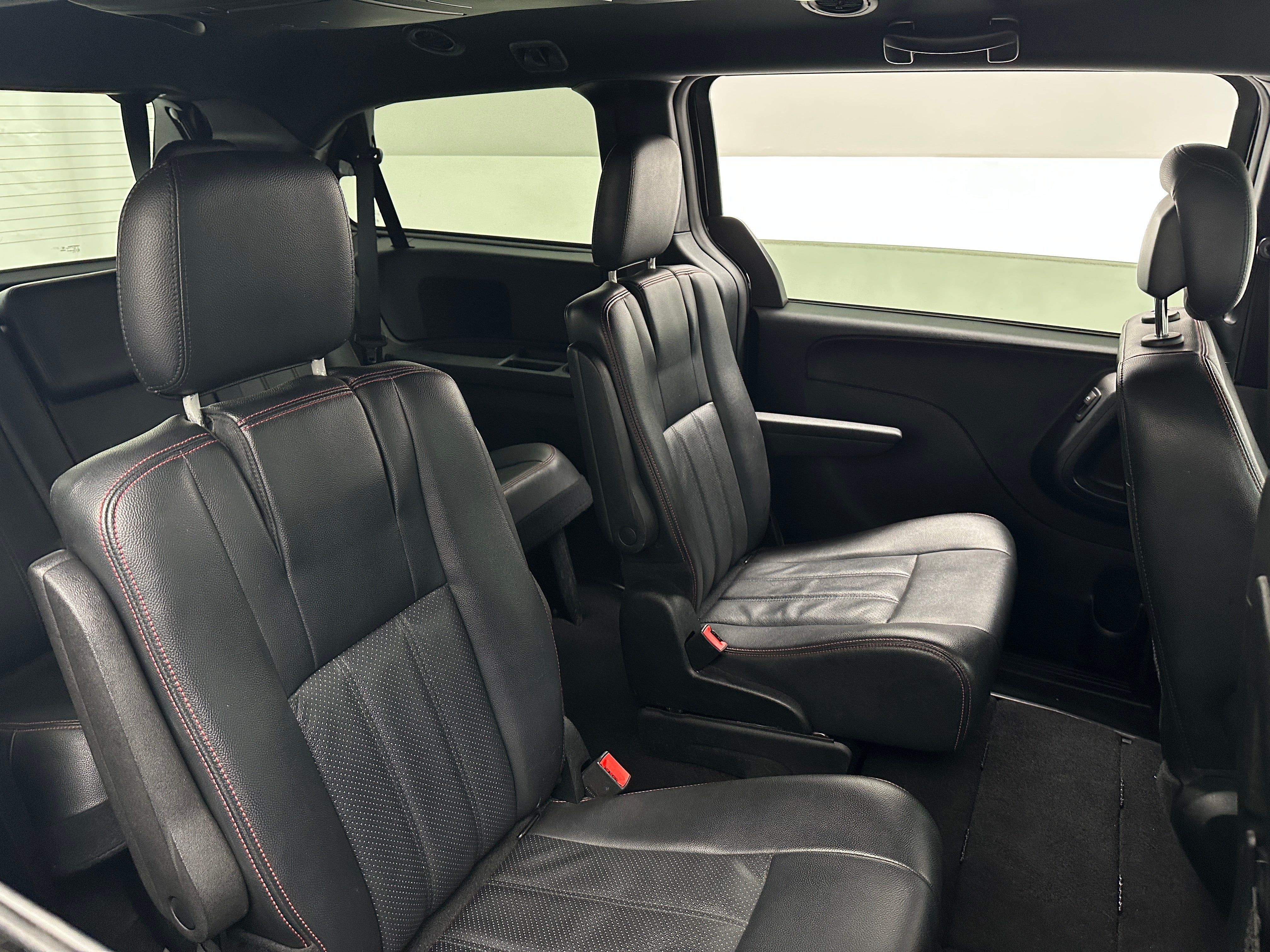 2016 Dodge Grand Caravan SE 6
