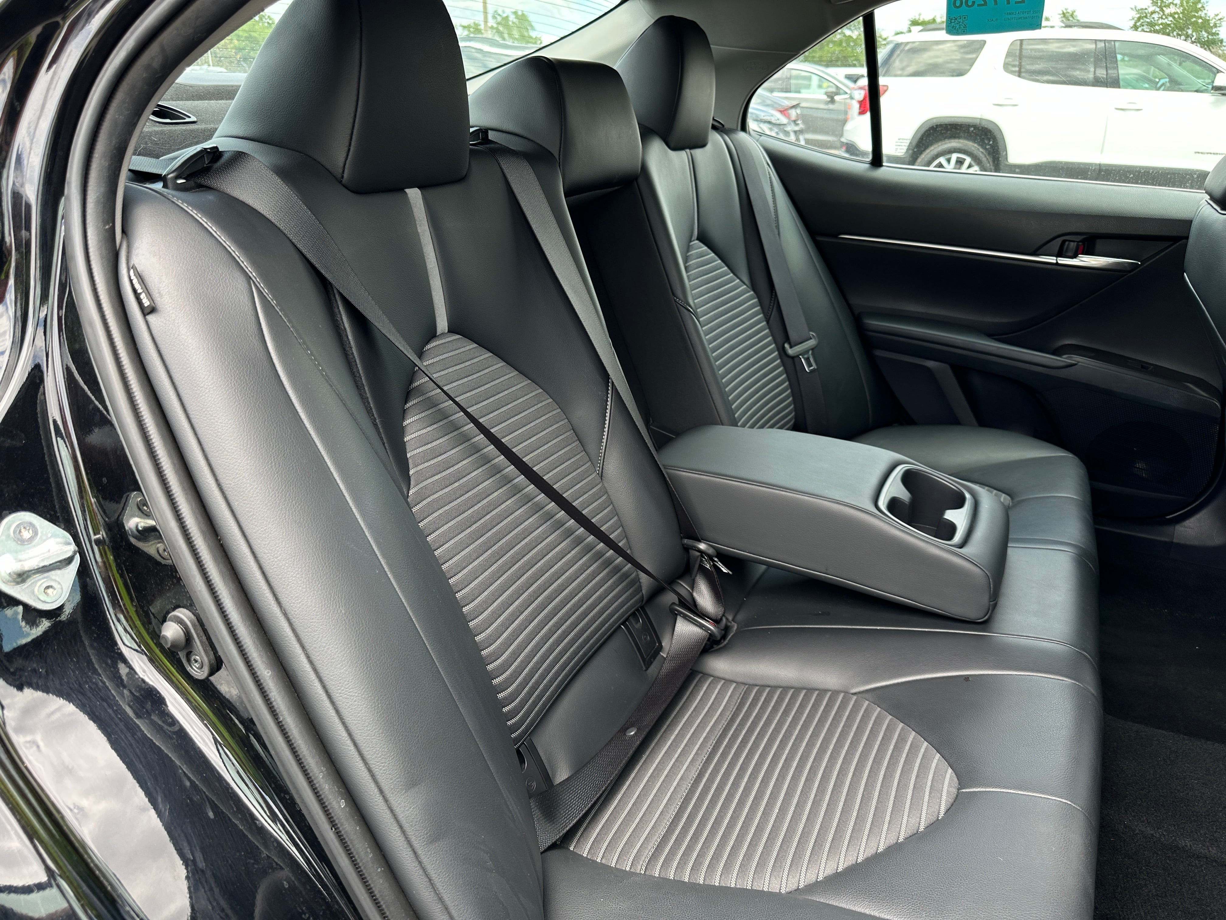 2022 Toyota Camry SE 5