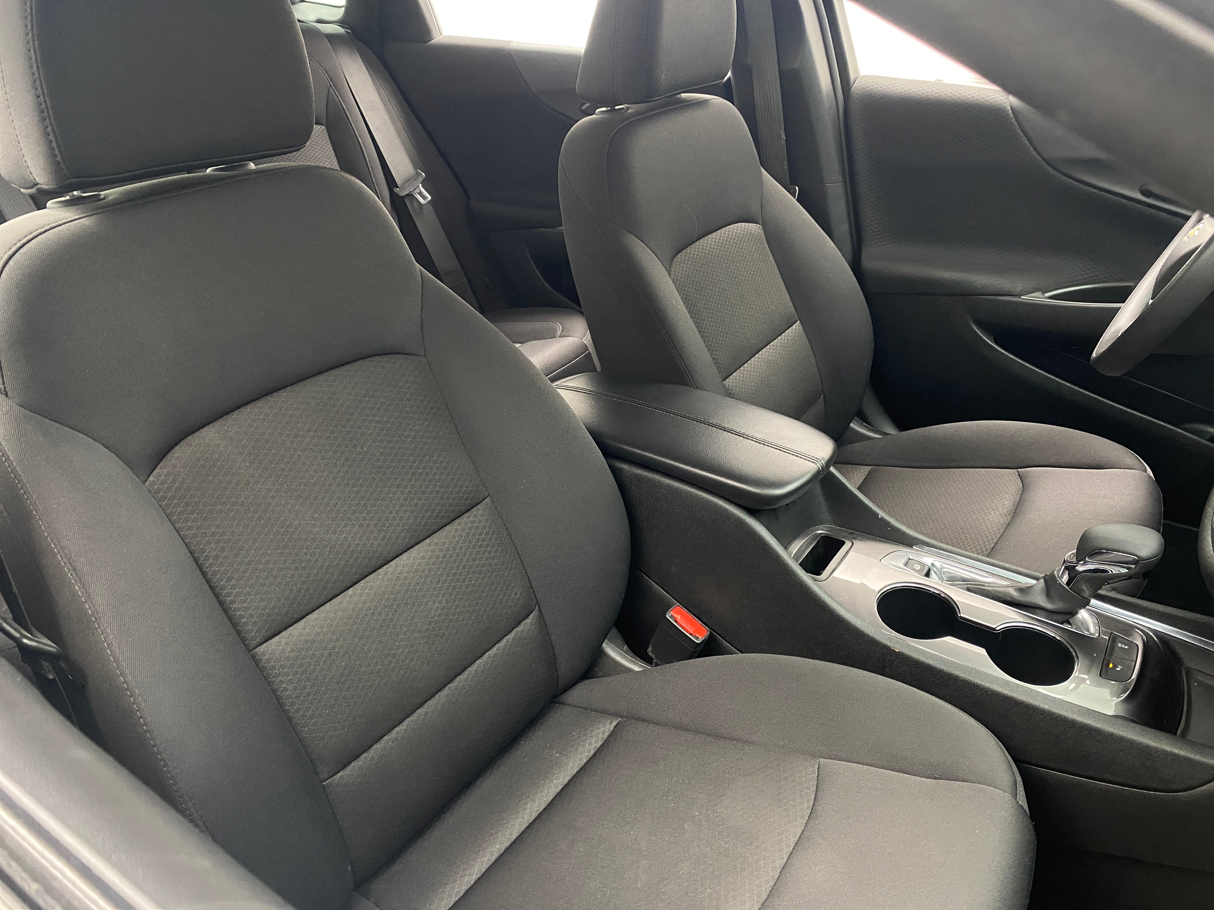 2023 Chevrolet Malibu LT 2