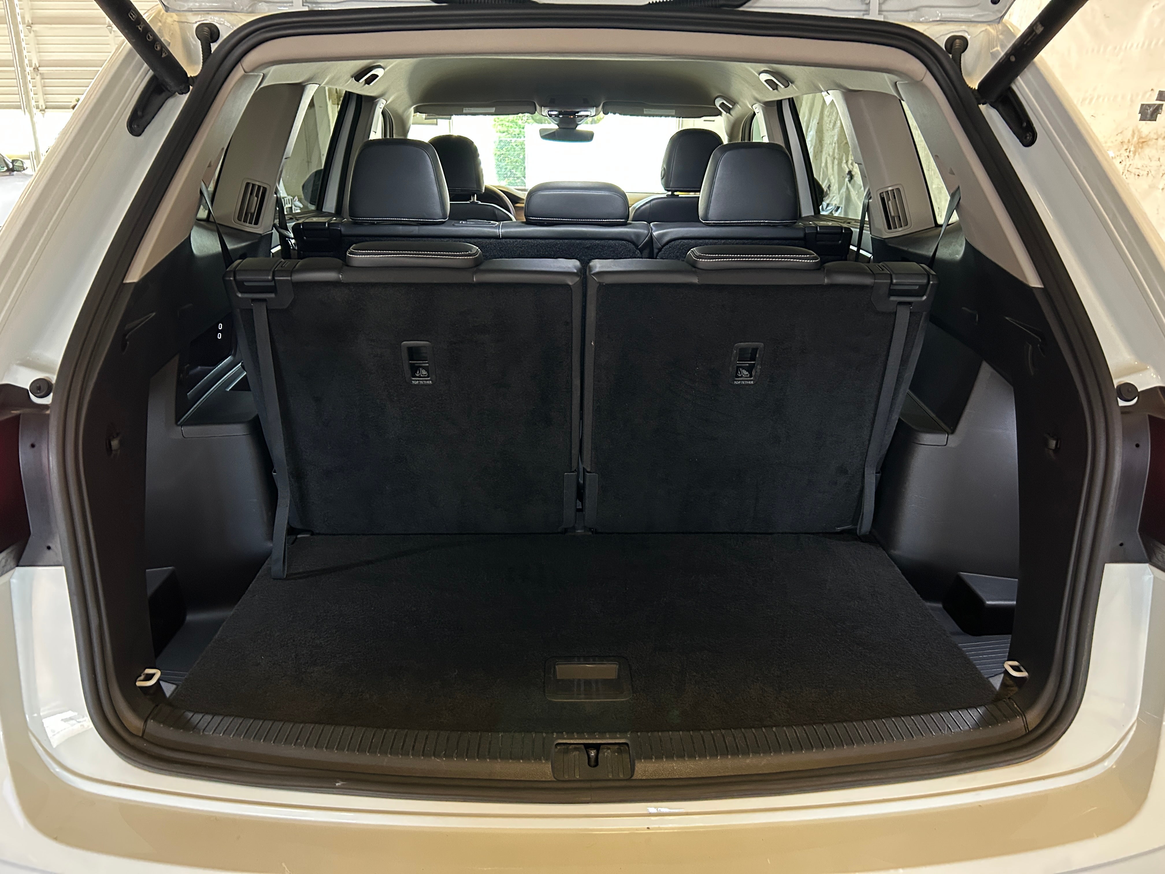 2024 Volkswagen Atlas SE 6