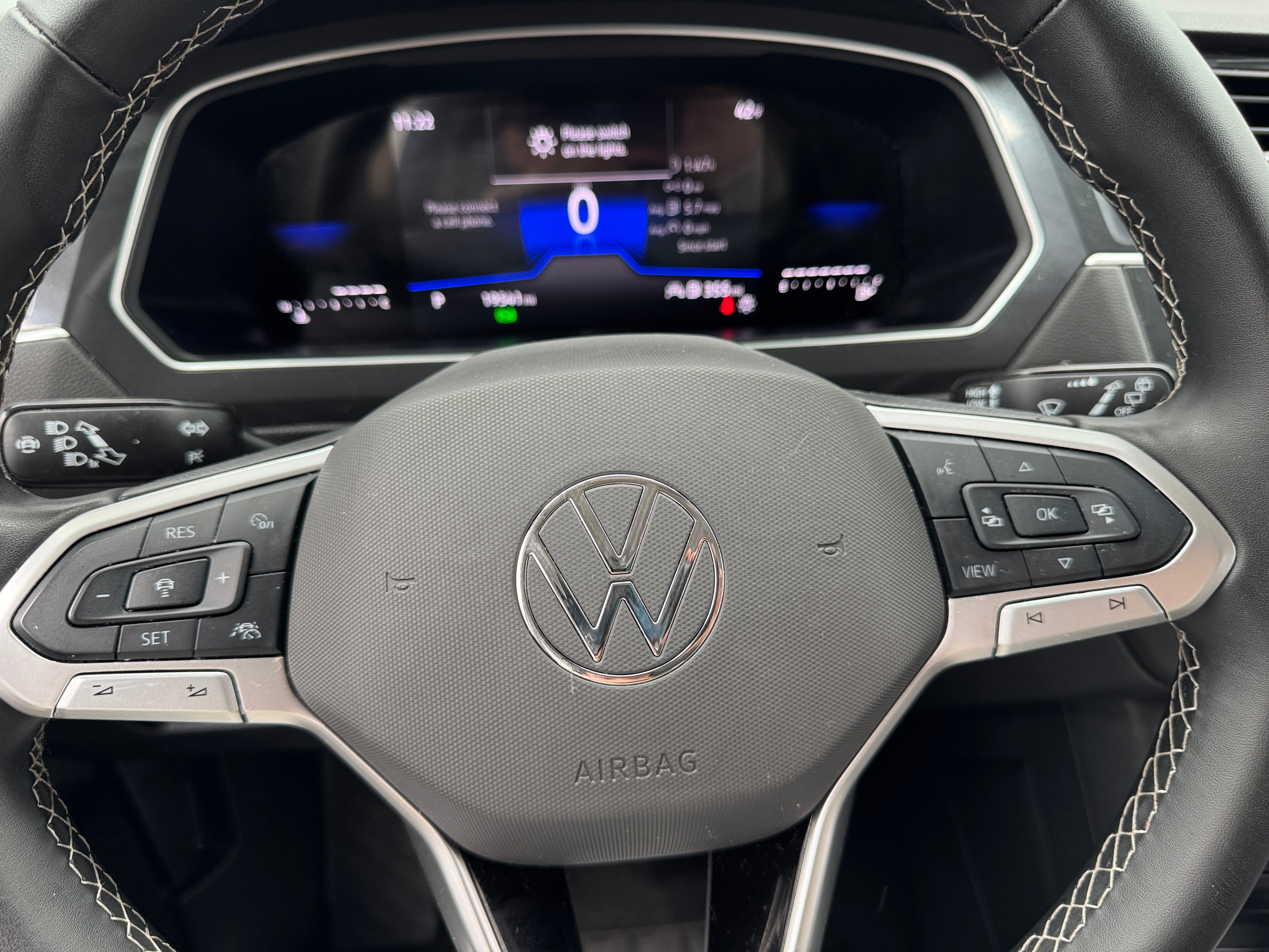 2024 Volkswagen Tiguan SE 4