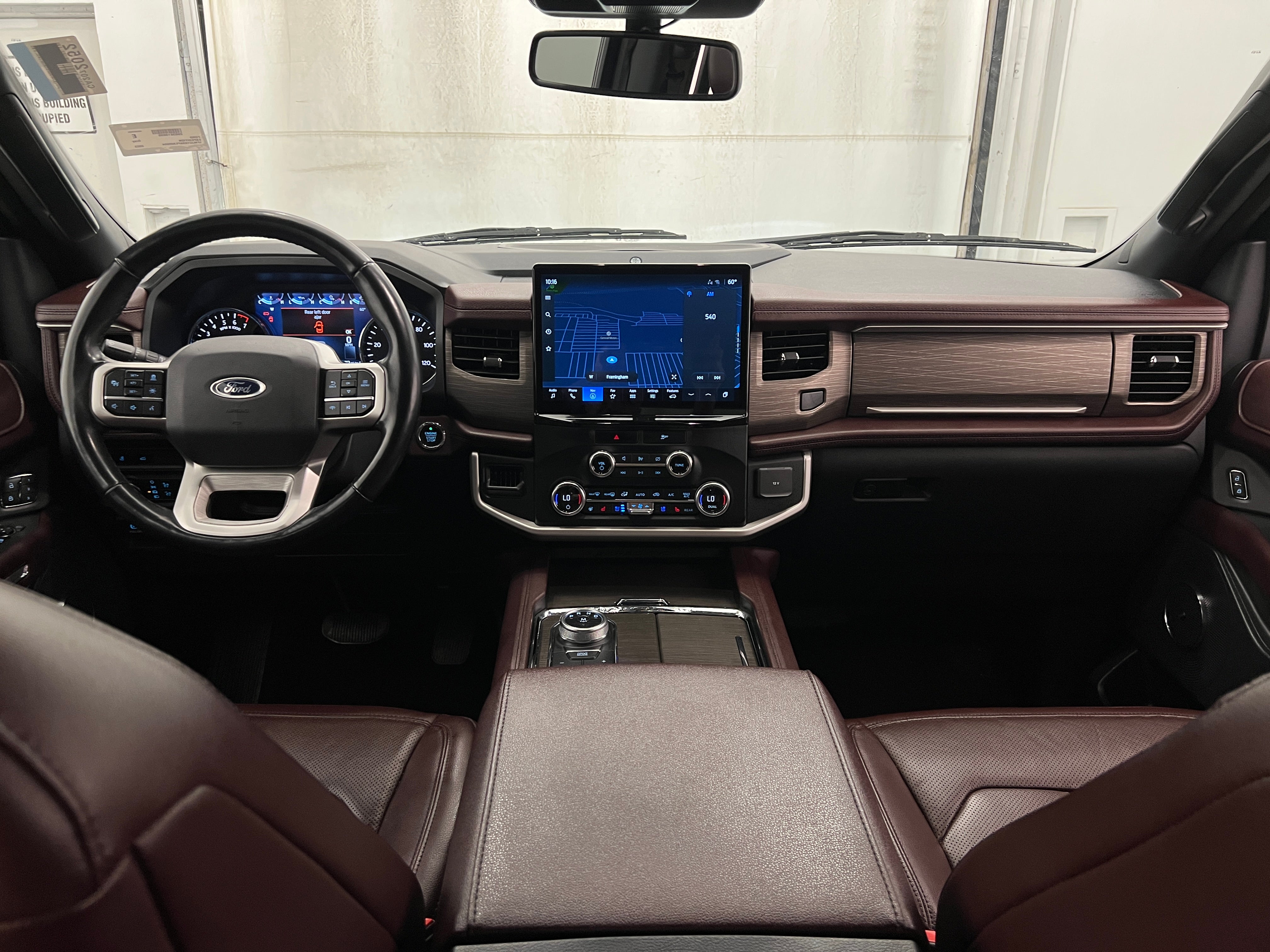 2023 Ford Expedition Limited 3