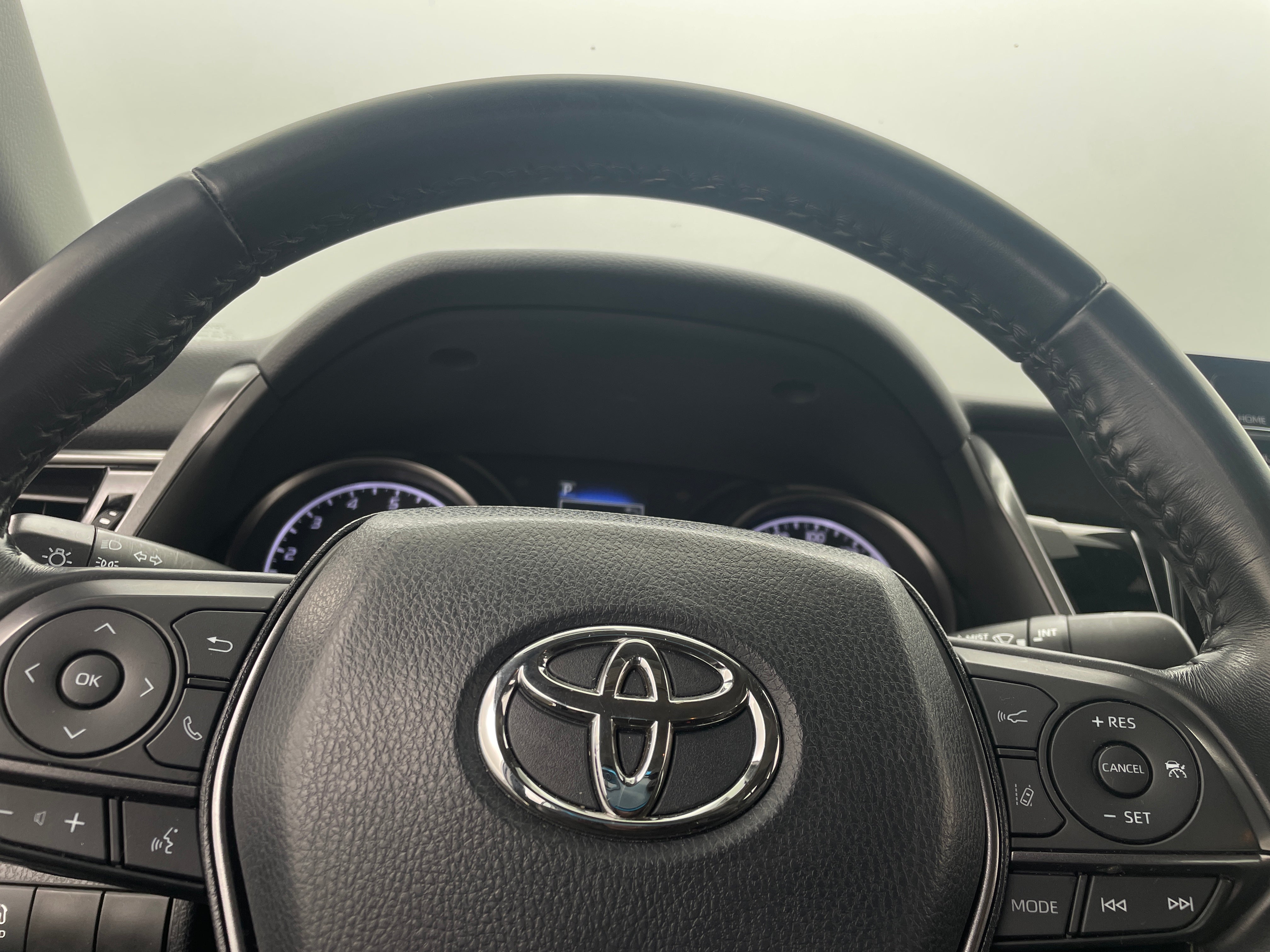 2021 Toyota Camry SE 4