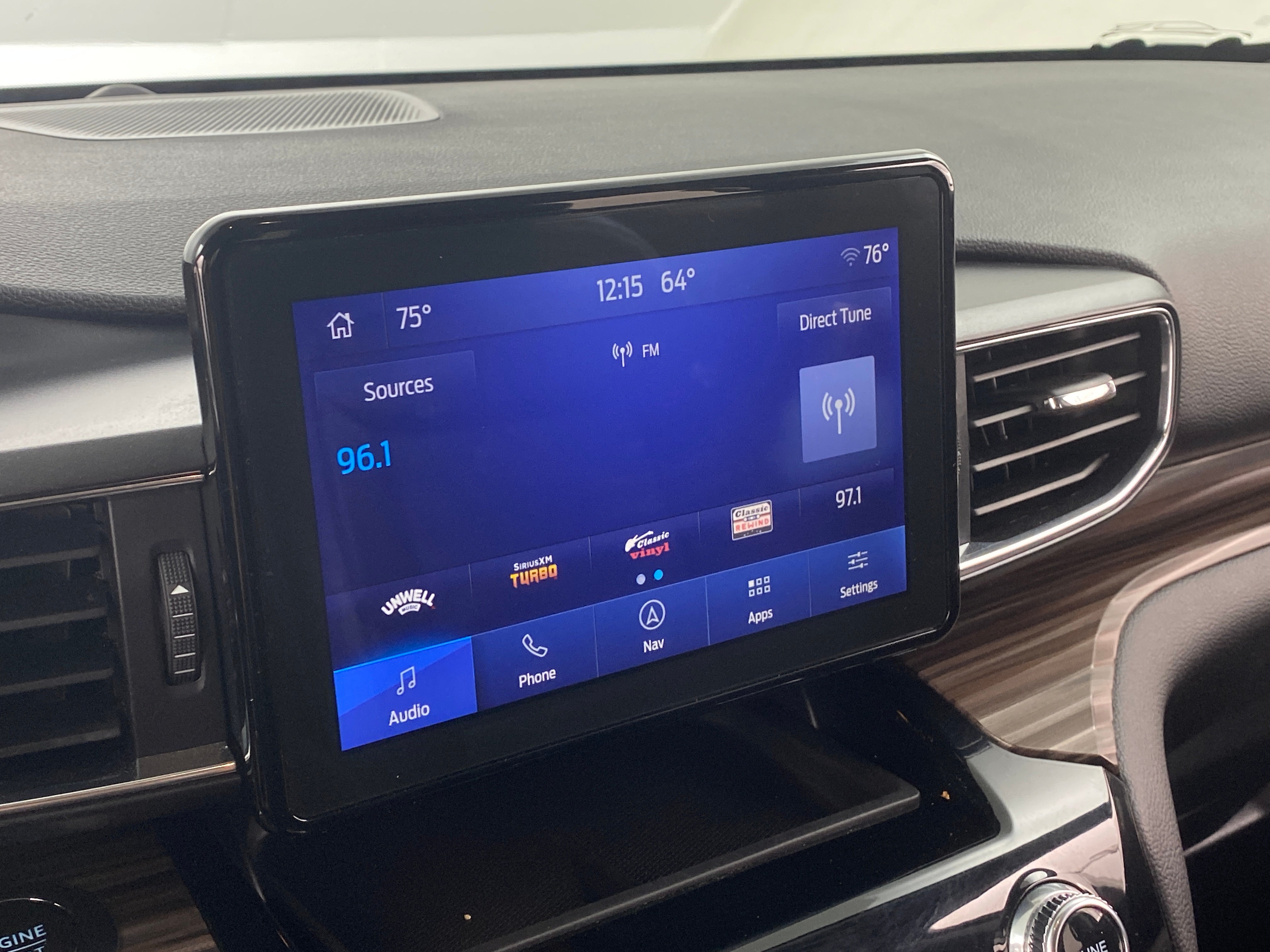 2024 Ford Explorer Limited 3