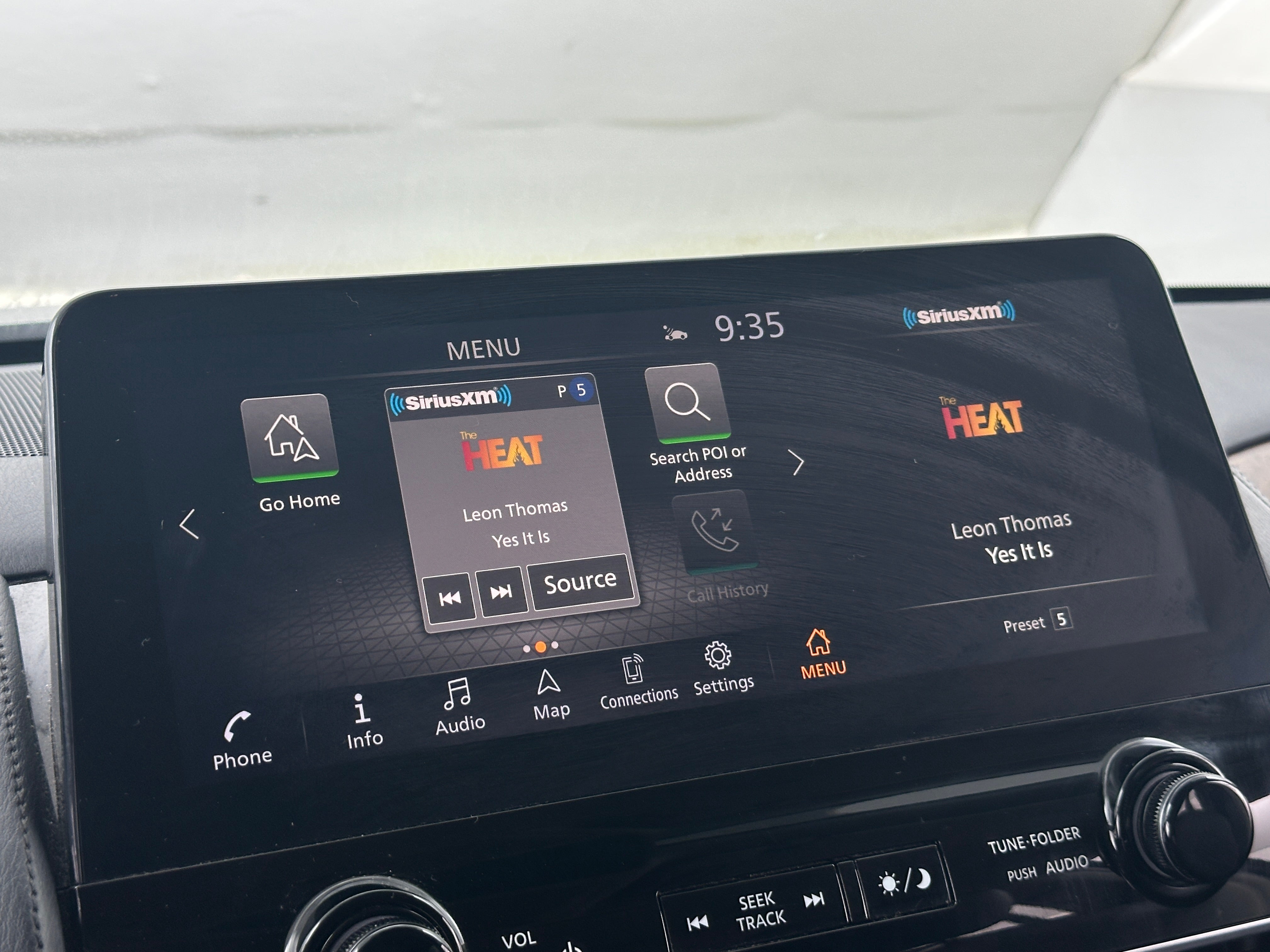 2023 Nissan Armada SL 3