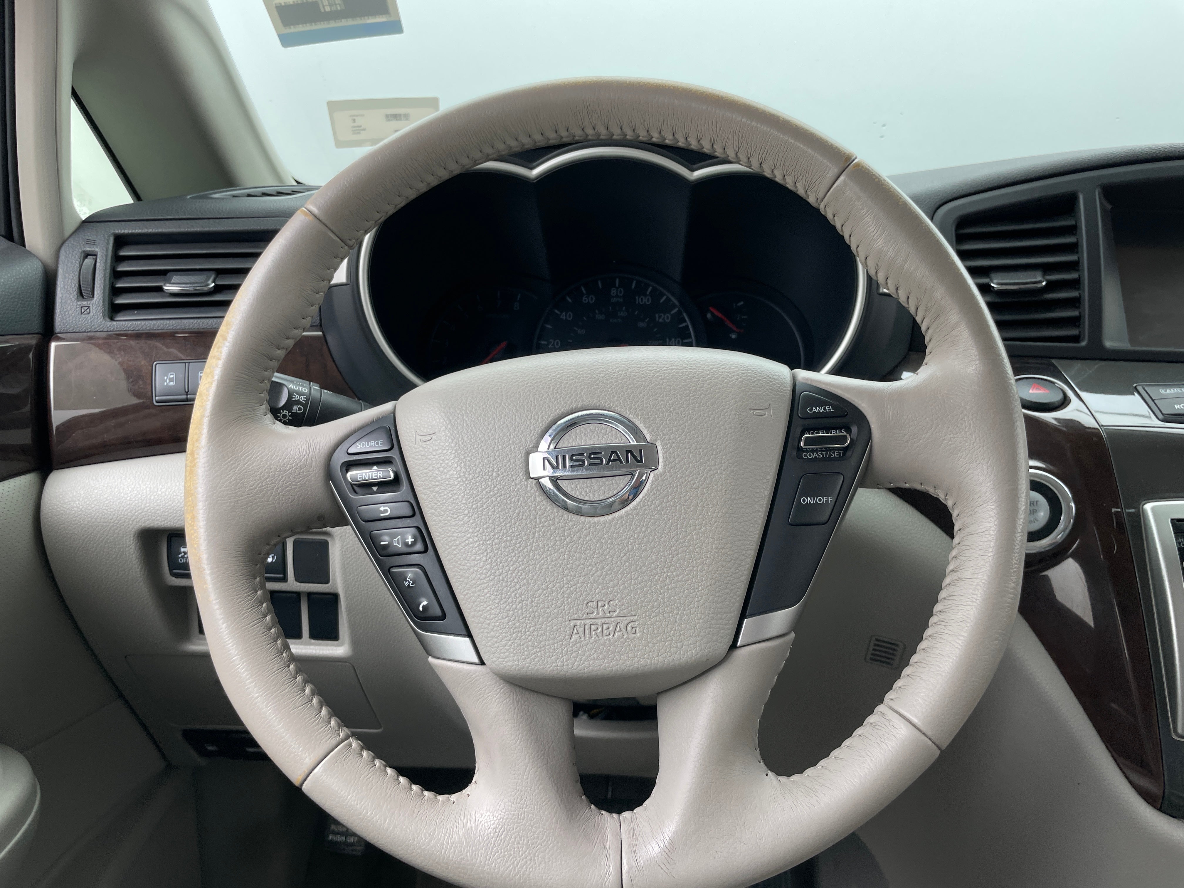 2015 Nissan Quest Platinum 5