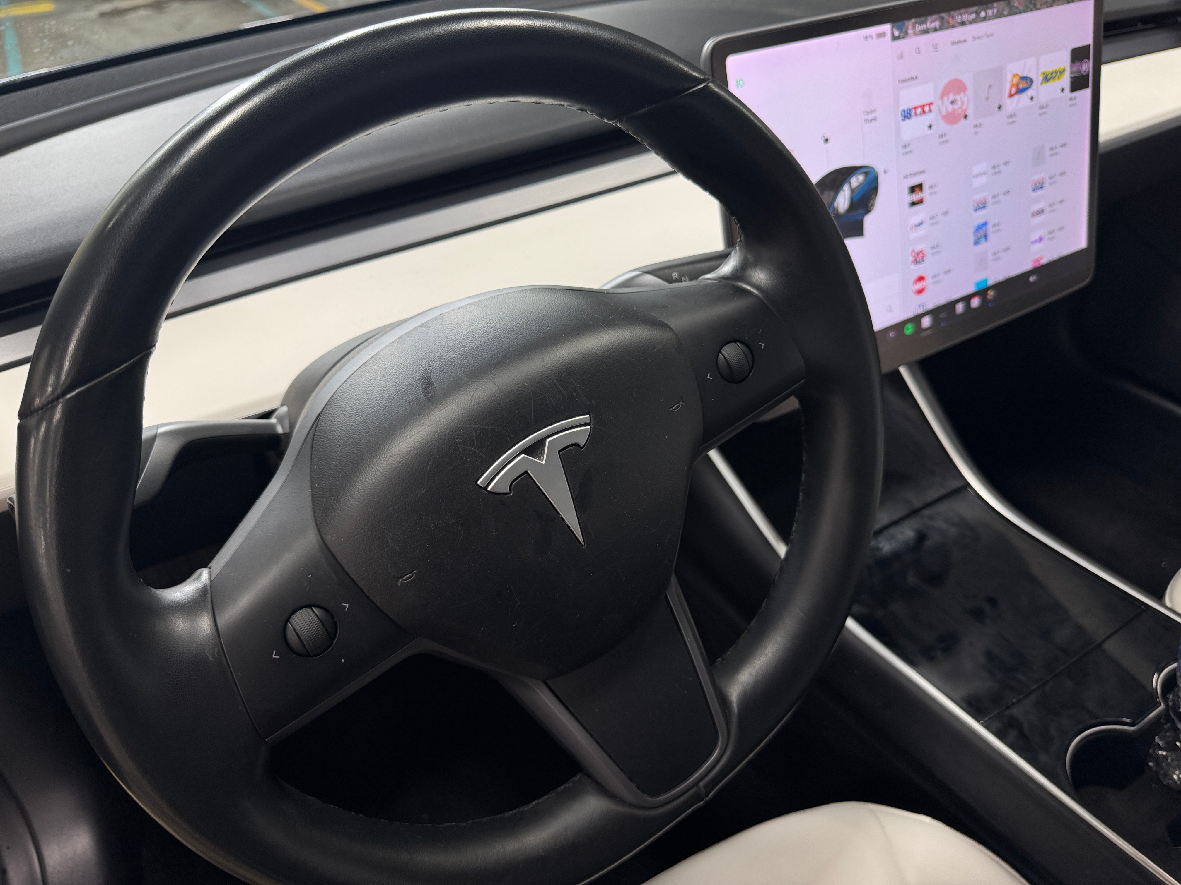 2018 Tesla Model 3 Mid Range 5