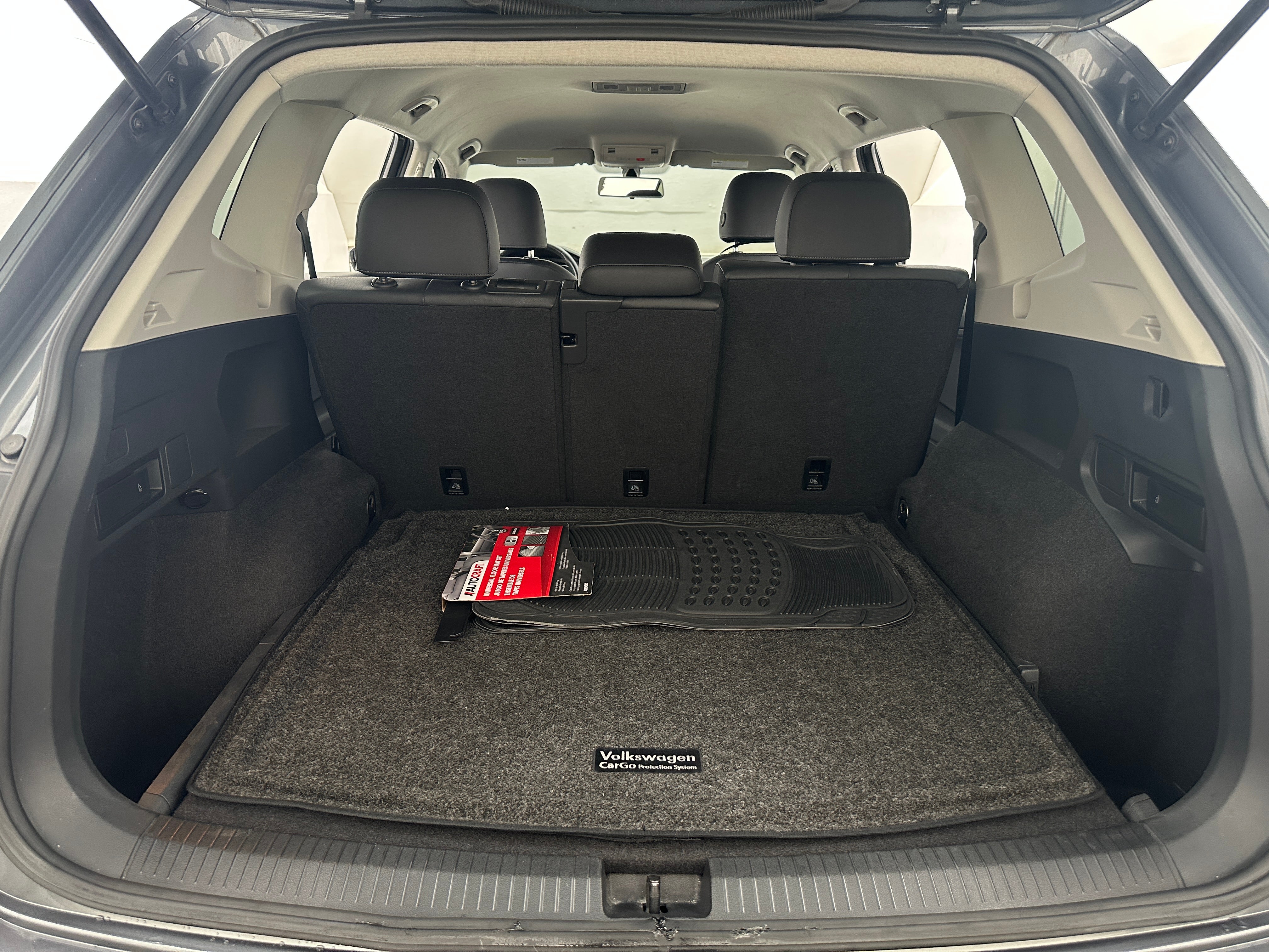 2020 Volkswagen Tiguan SE 7