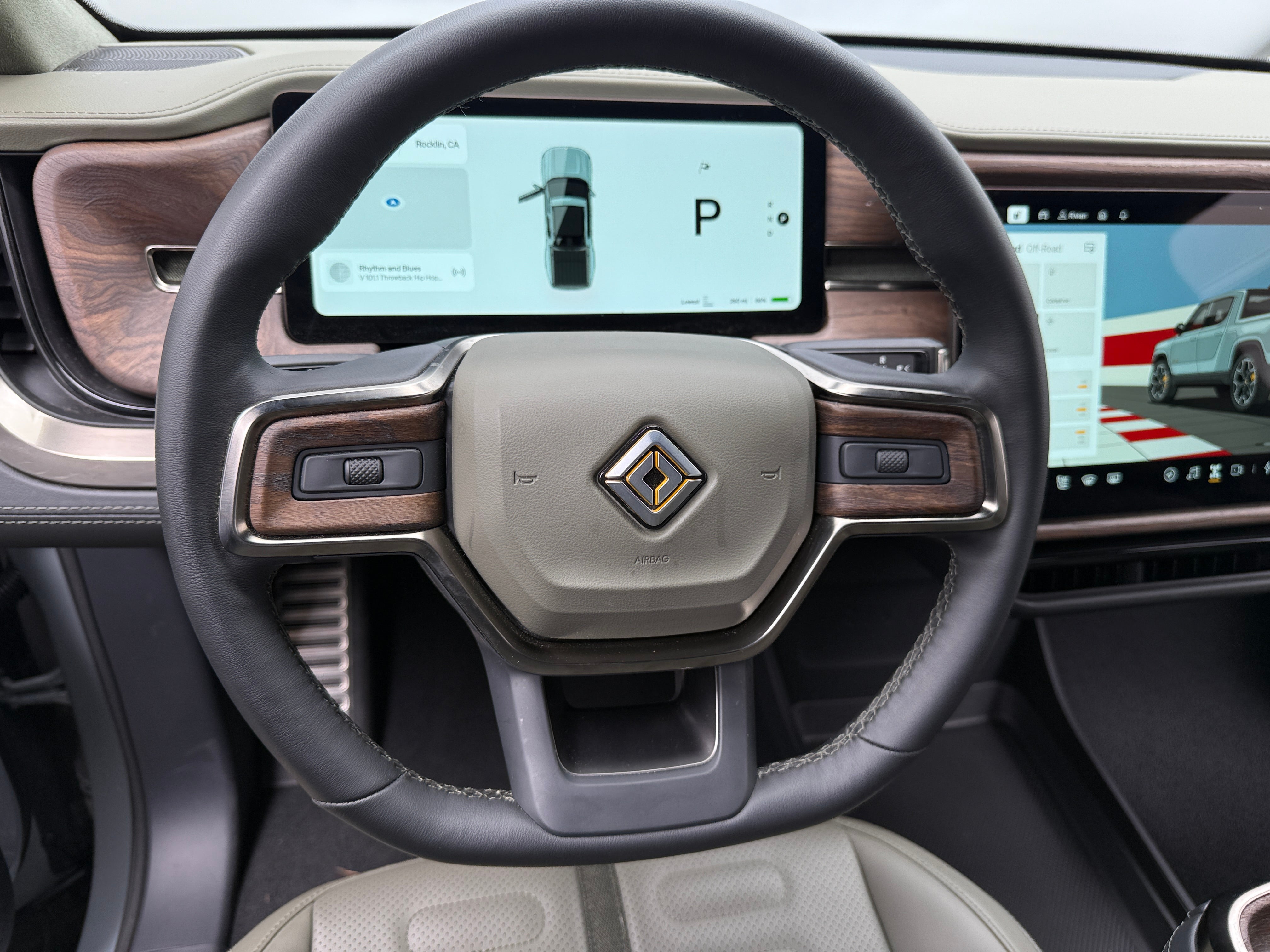 2022 Rivian R1T Launch Edition 4