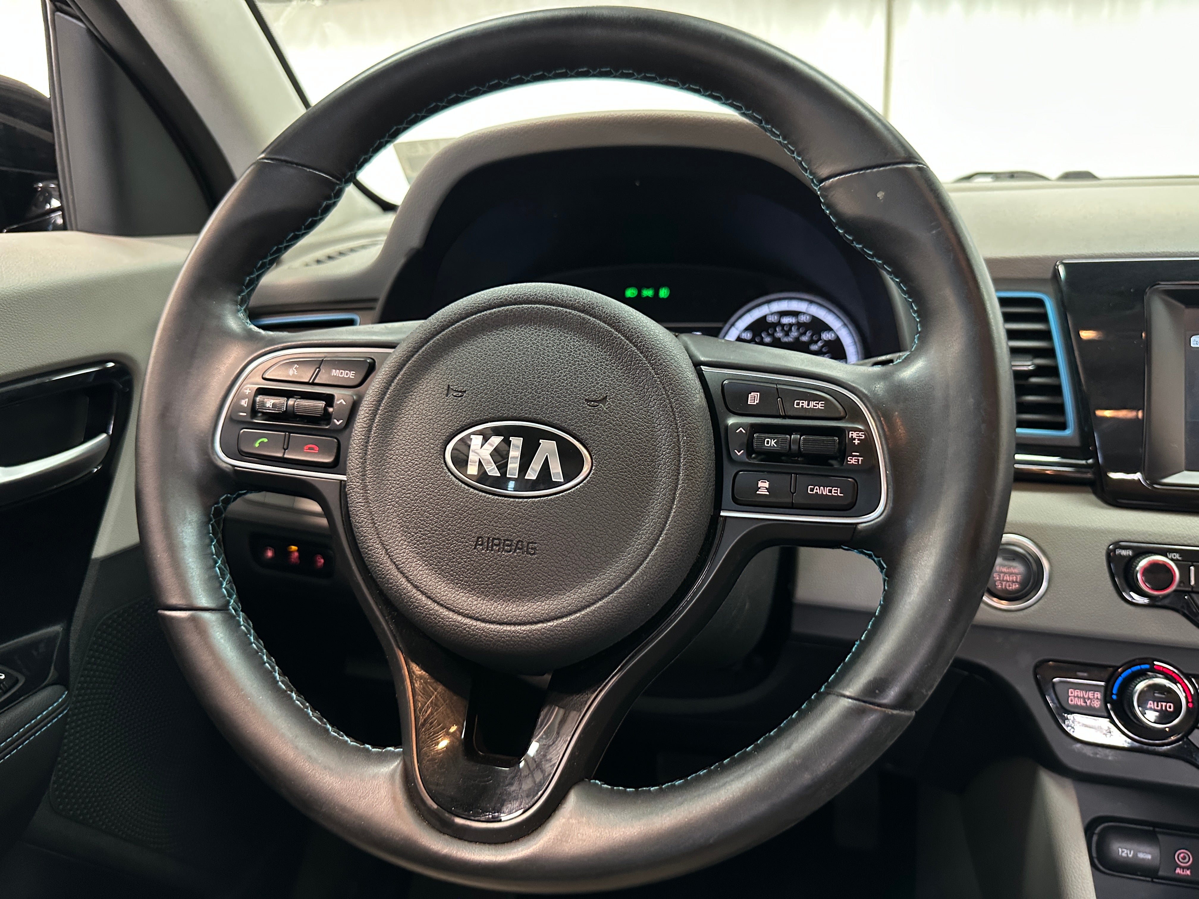 2019 Kia Niro EX 4