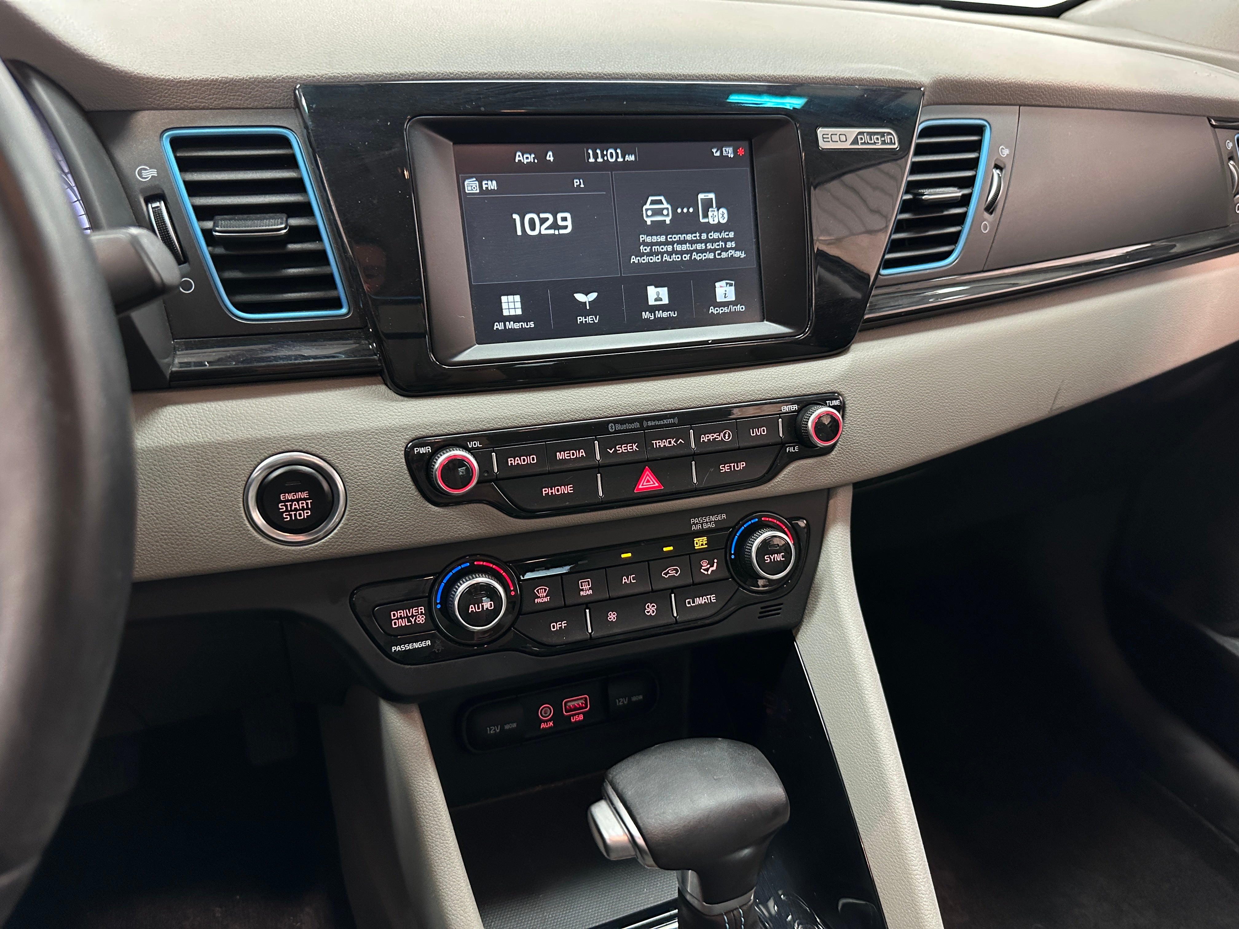 2019 Kia Niro EX 3