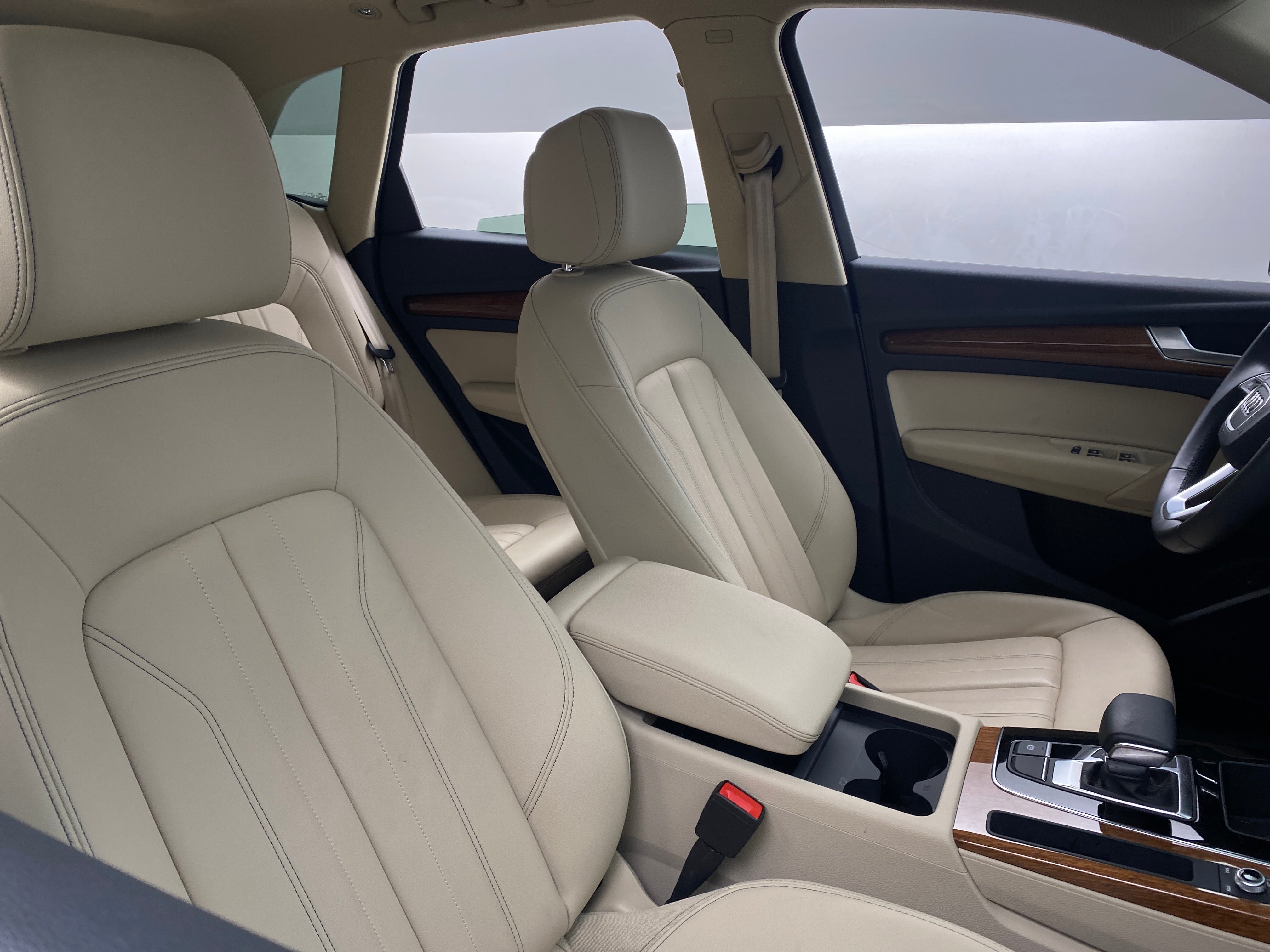 2023 Audi Q5 e Premium 2