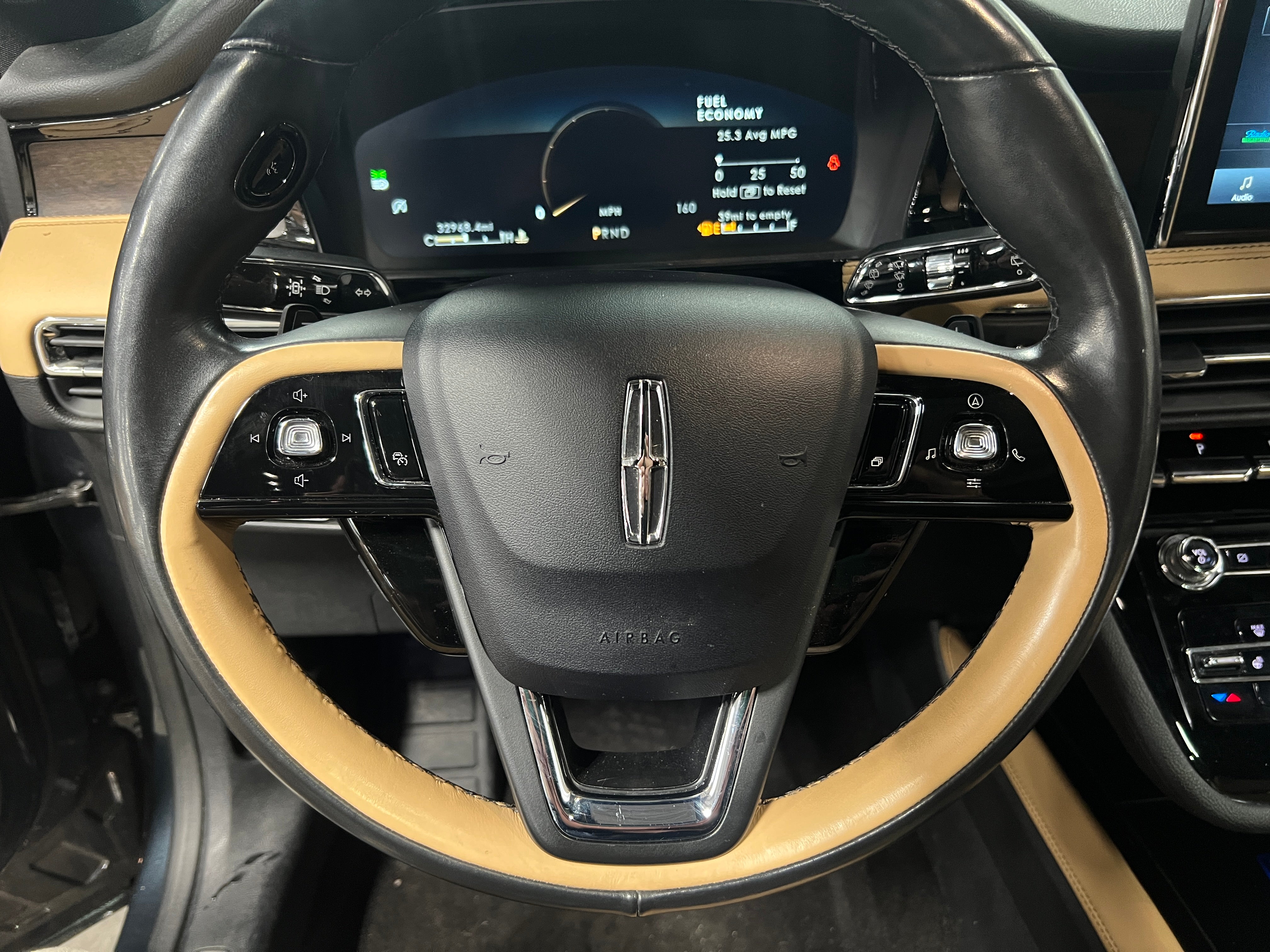 2021 Lincoln Corsair Reserve 4