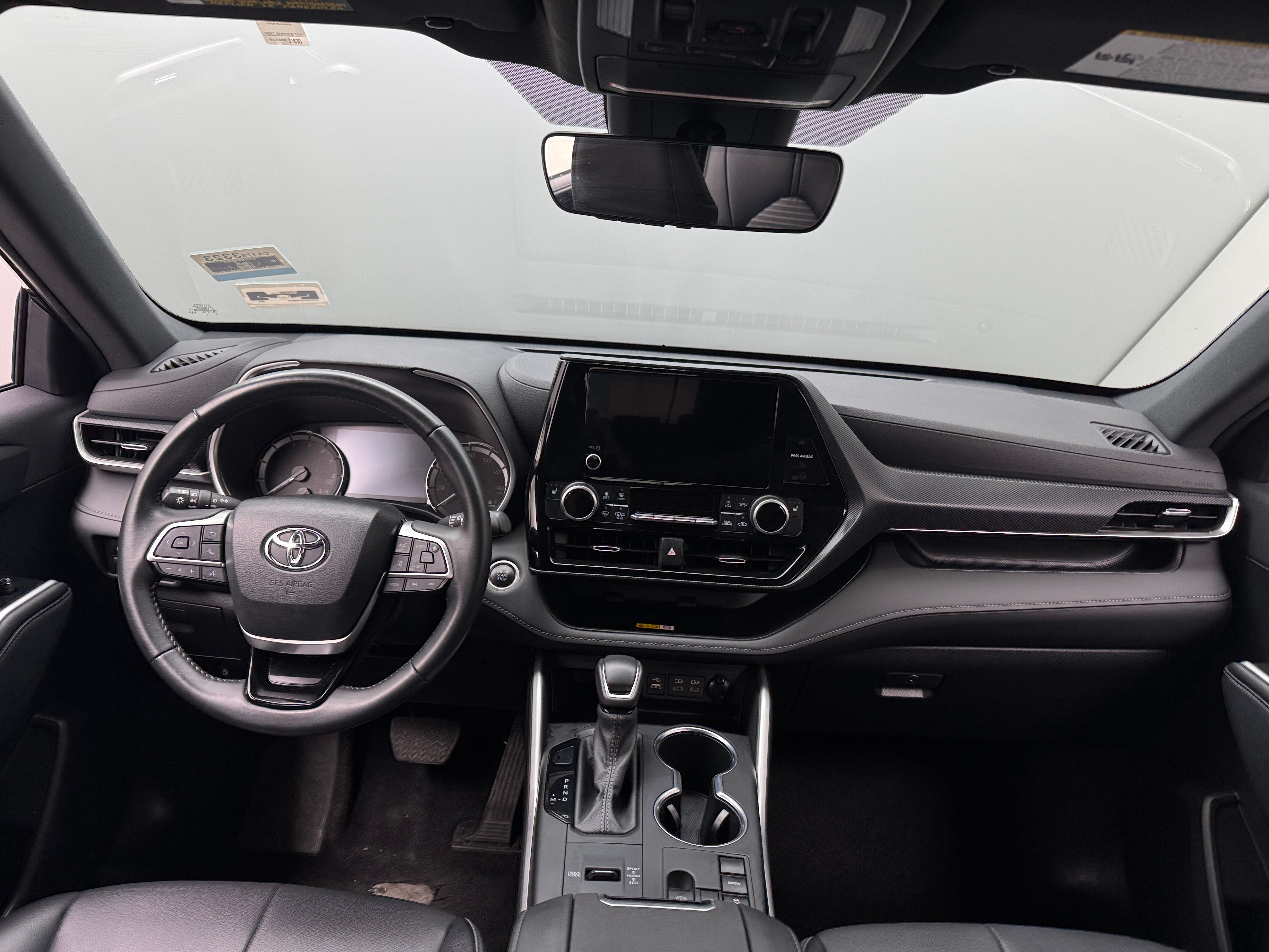 2024 Toyota Highlander XSE 2