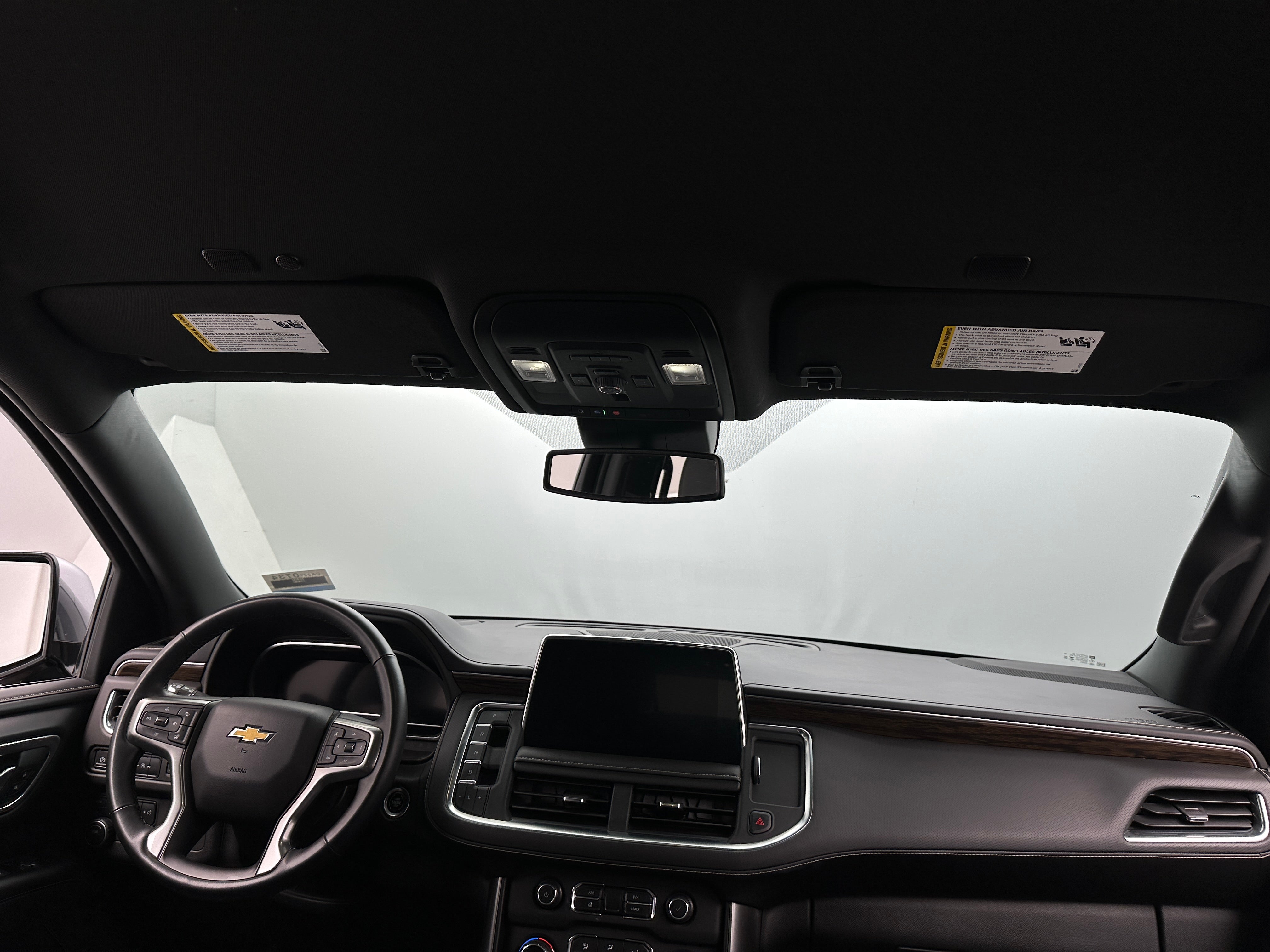 2023 Chevrolet Suburban Premier 2