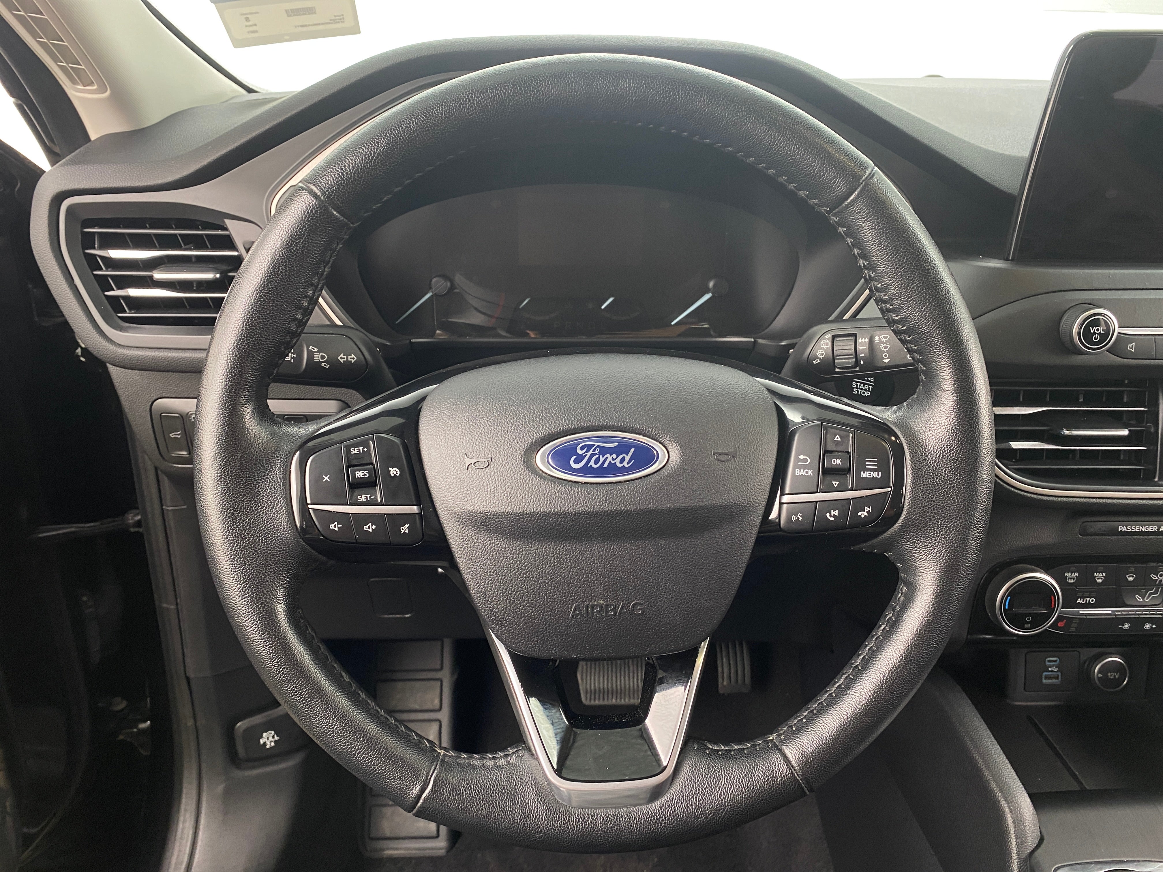 2021 Ford Escape SEL 4