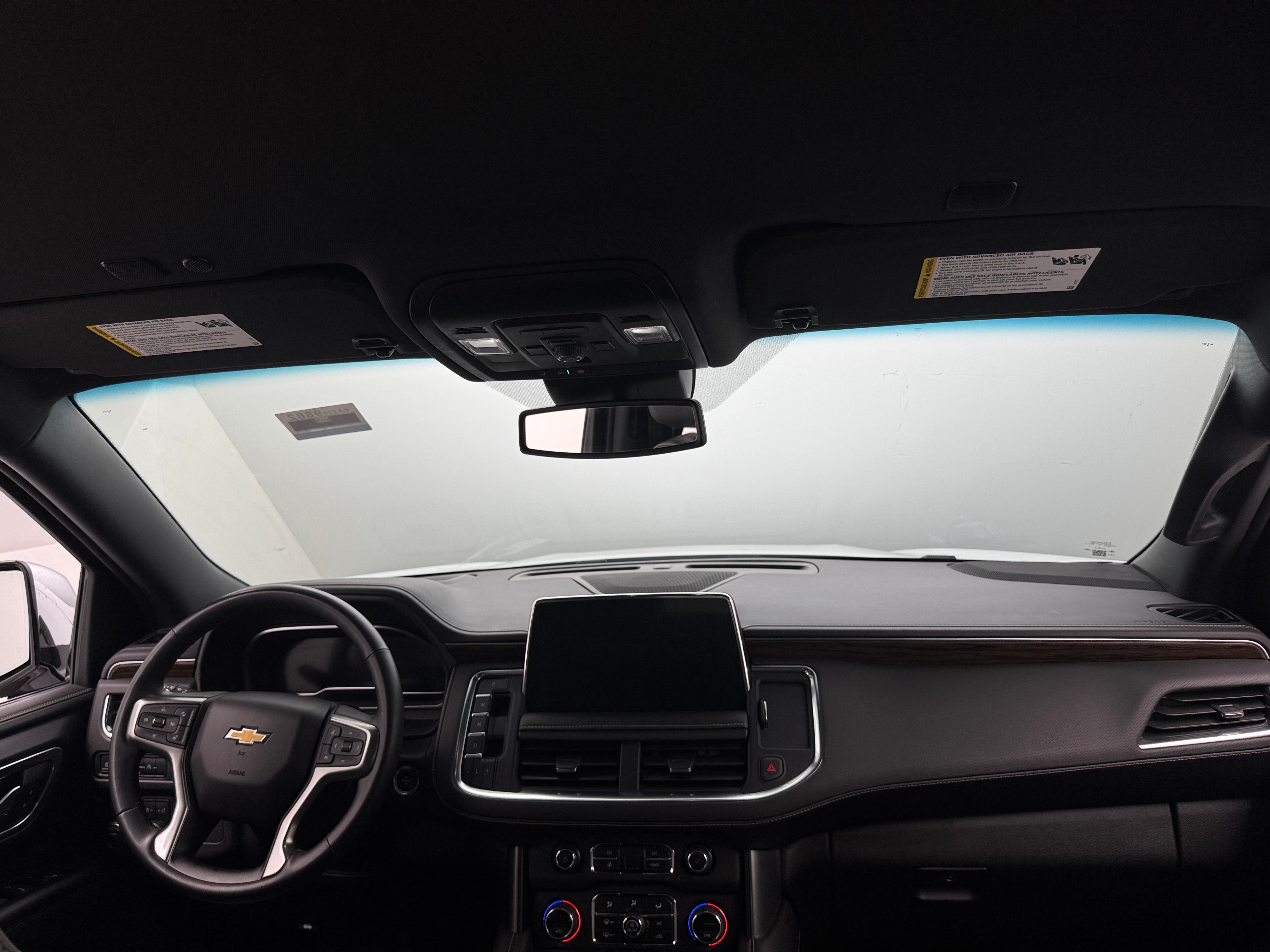 2023 Chevrolet Suburban Premier 2