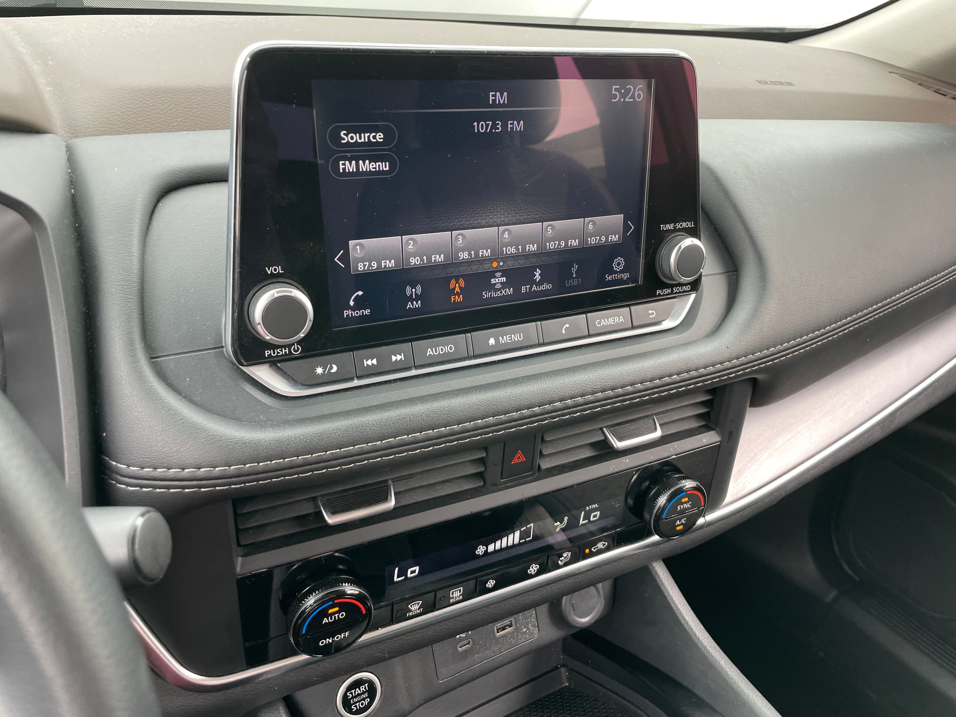 2023 Nissan Rogue SV 4