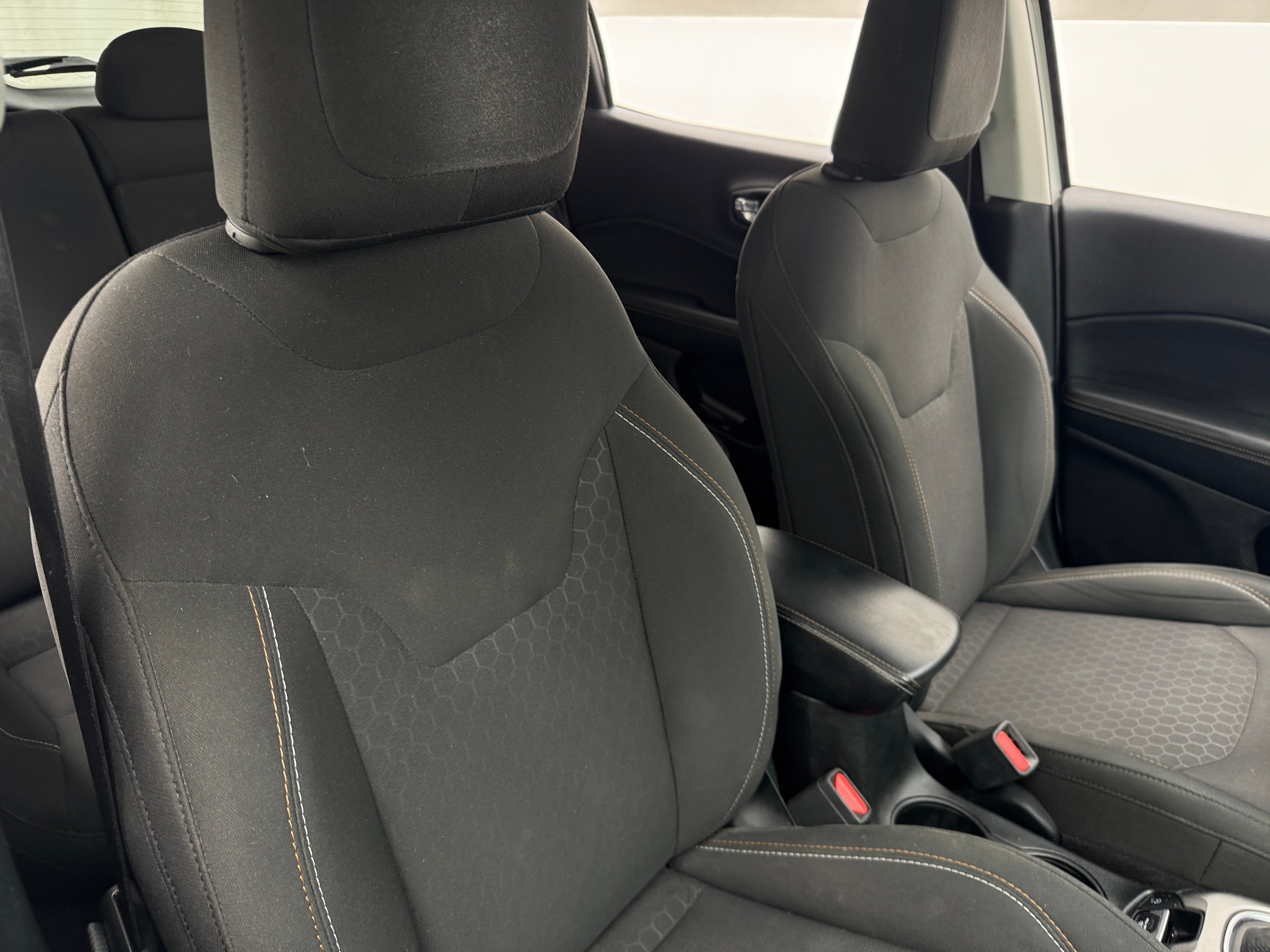 2018 Jeep Compass Sport 2