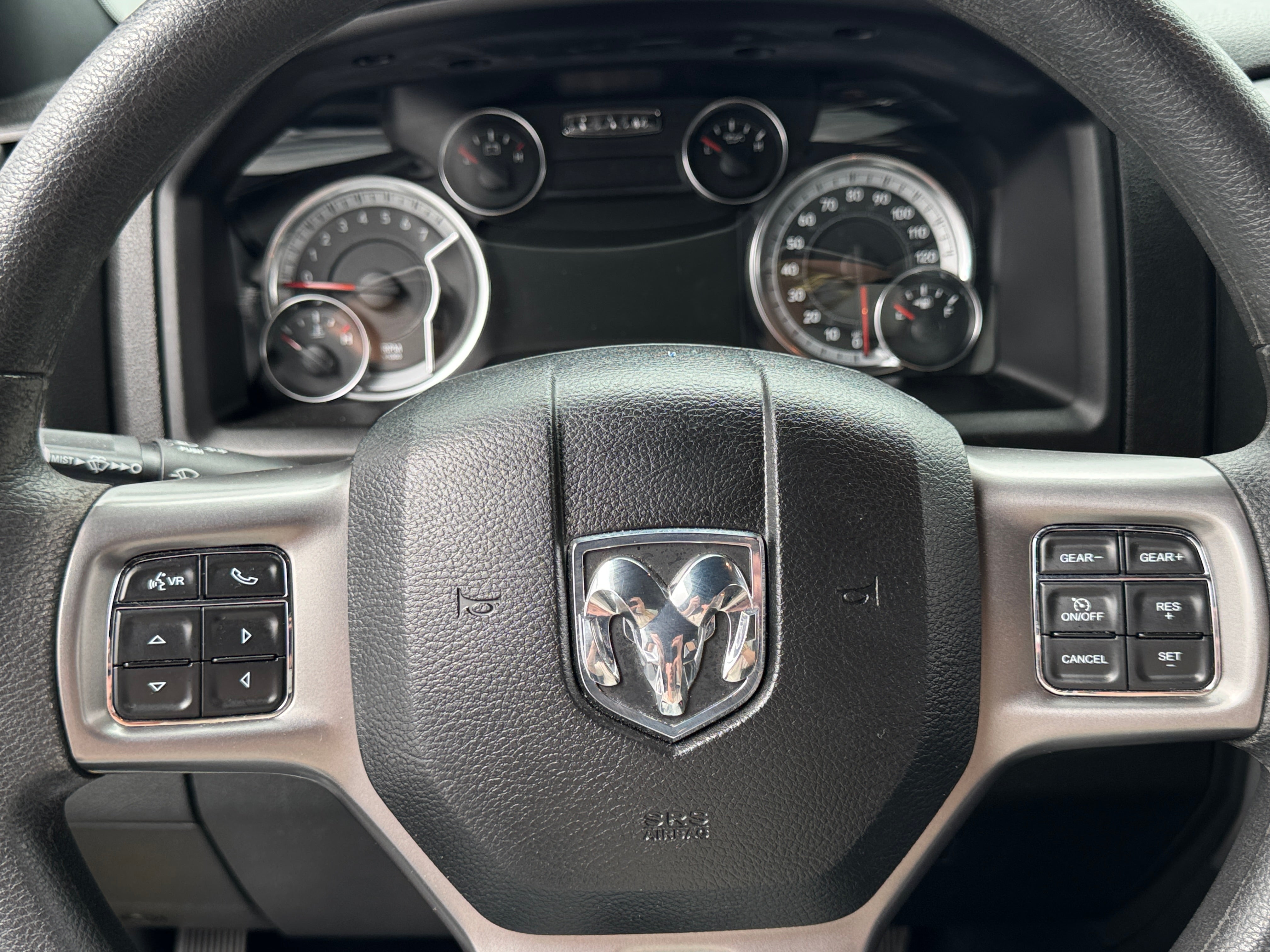 2021 RAM 1500 Classic Warlock 5