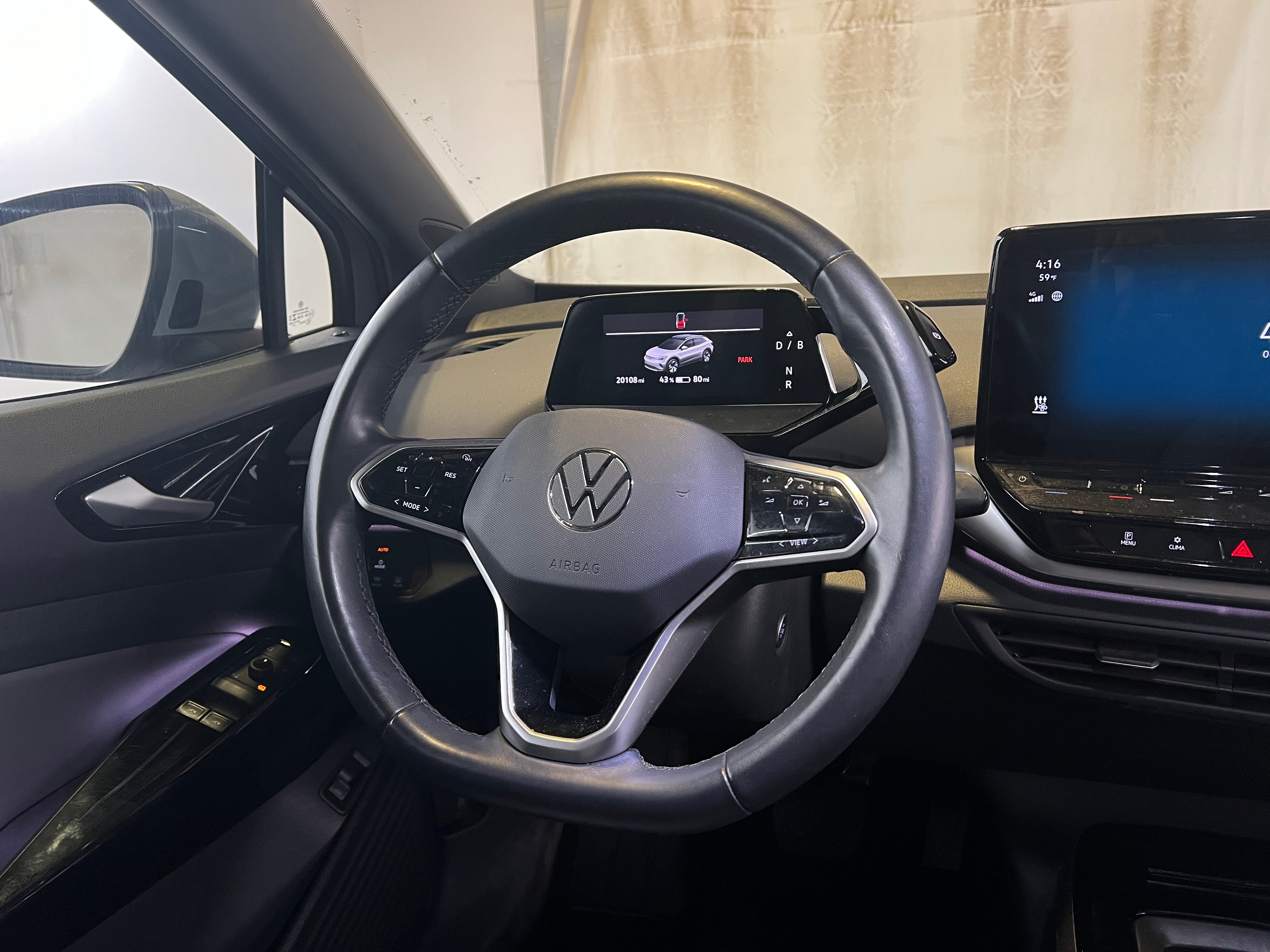 2022 Volkswagen ID.4 Pro S 5