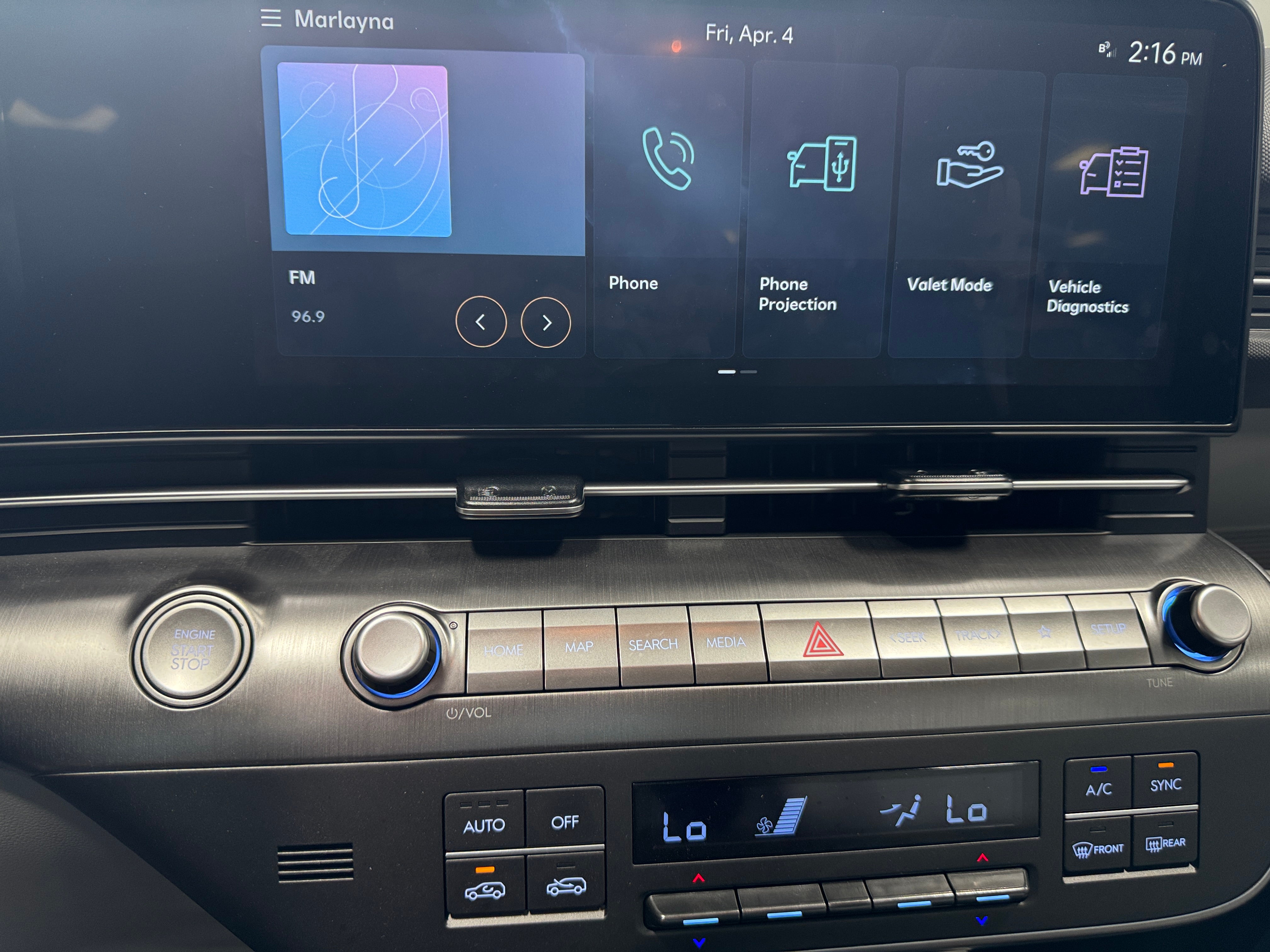 2024 Hyundai Kona SEL 4