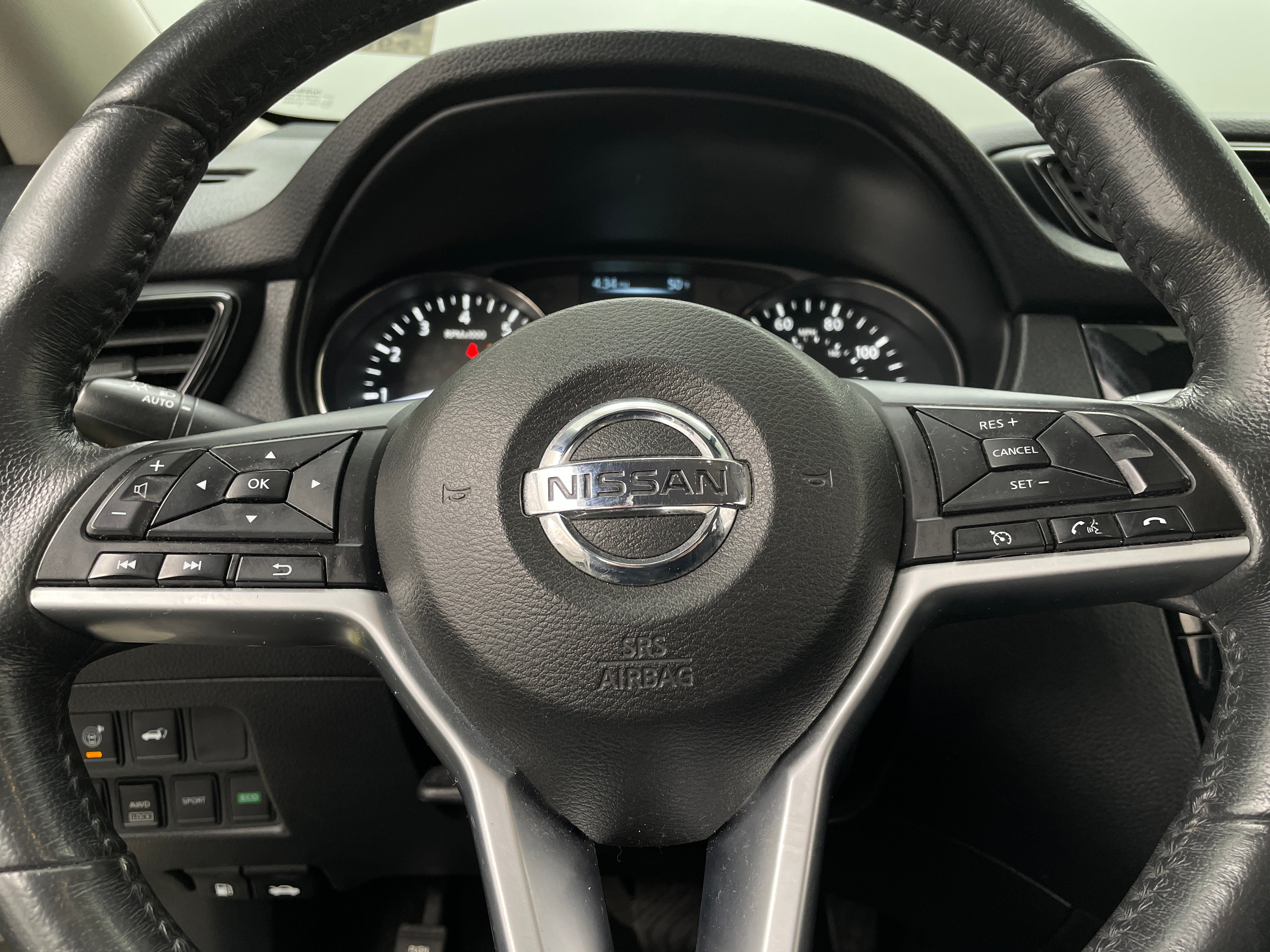 2017 Nissan Rogue SV 5