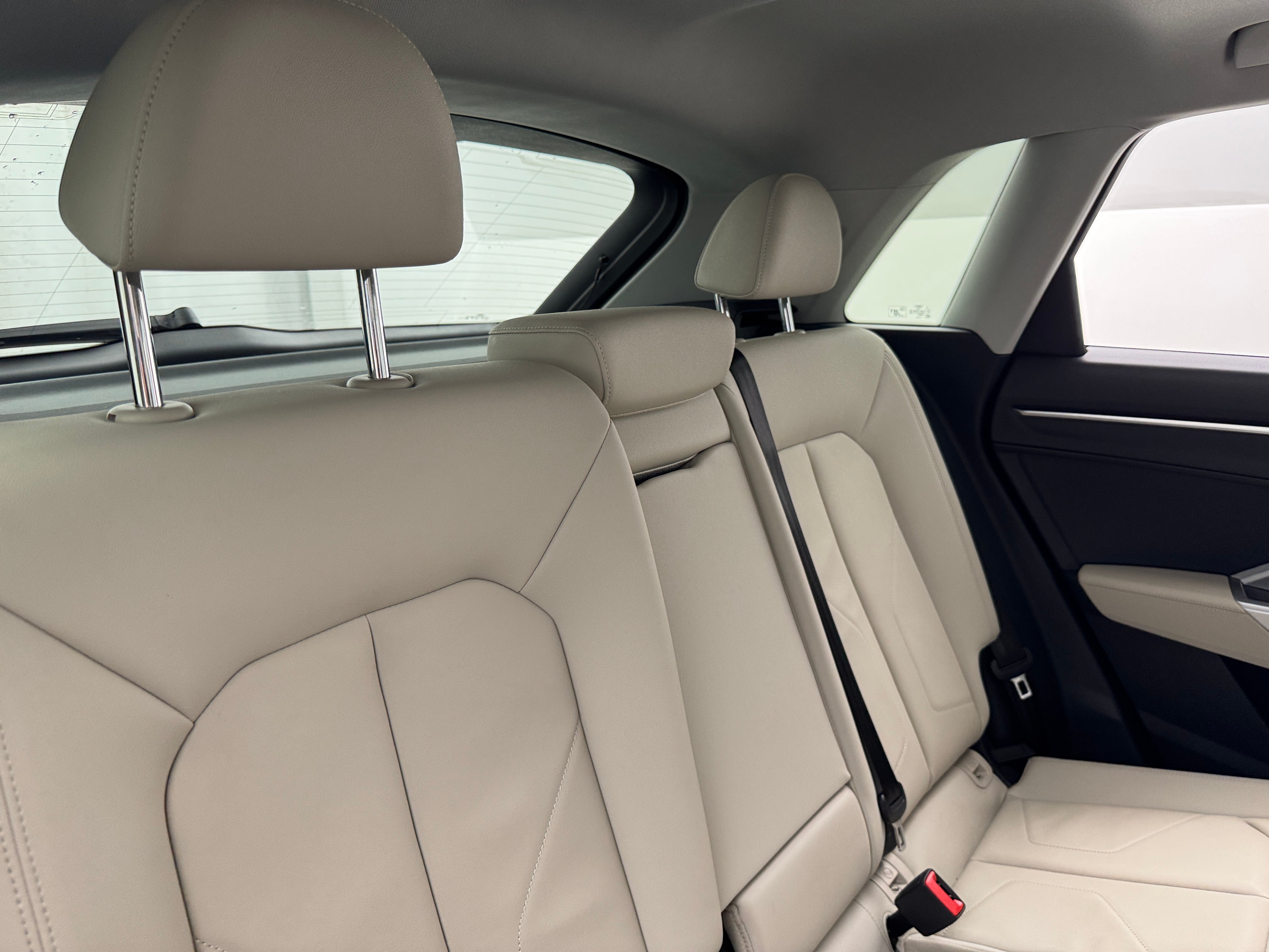 2022 Audi Q3 Premium 6