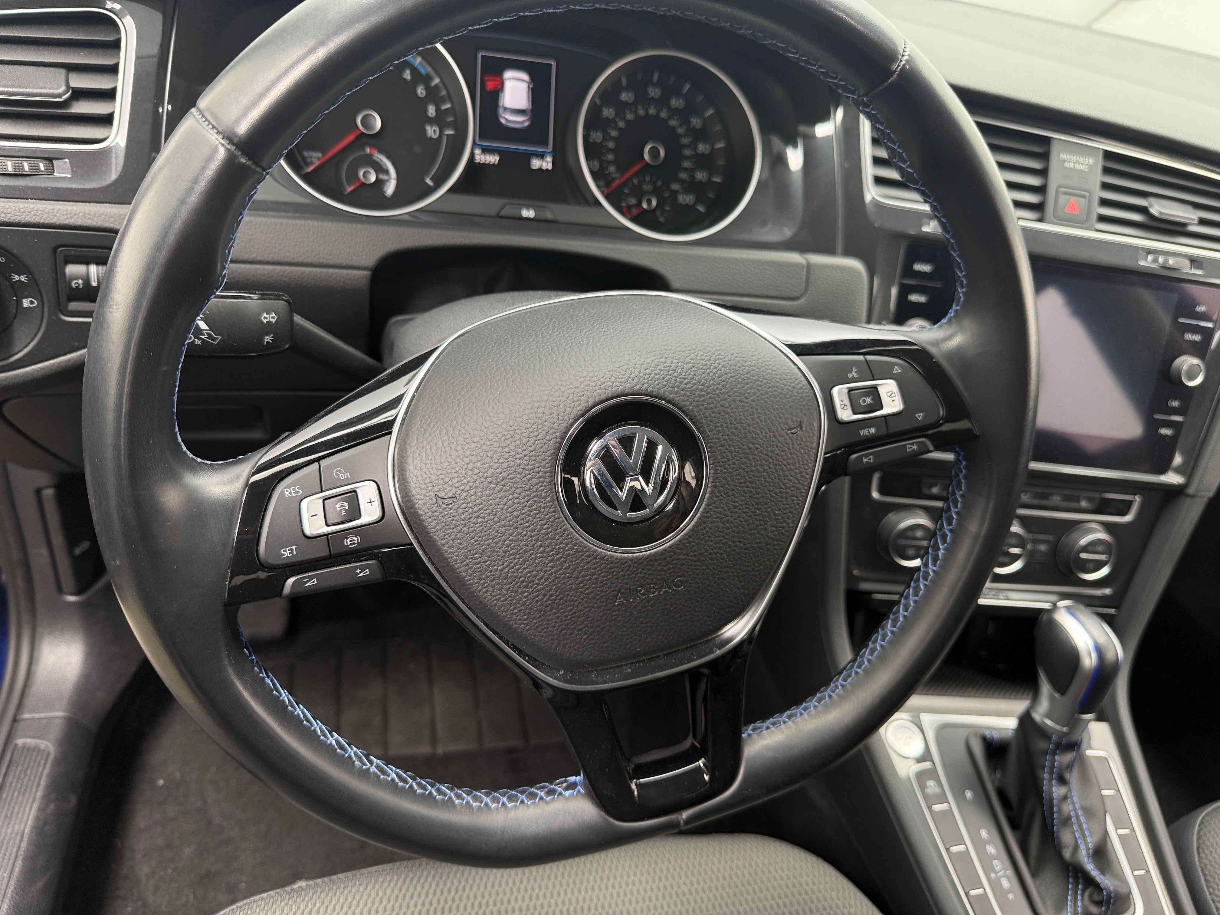 2019 Volkswagen e-Golf SE 5